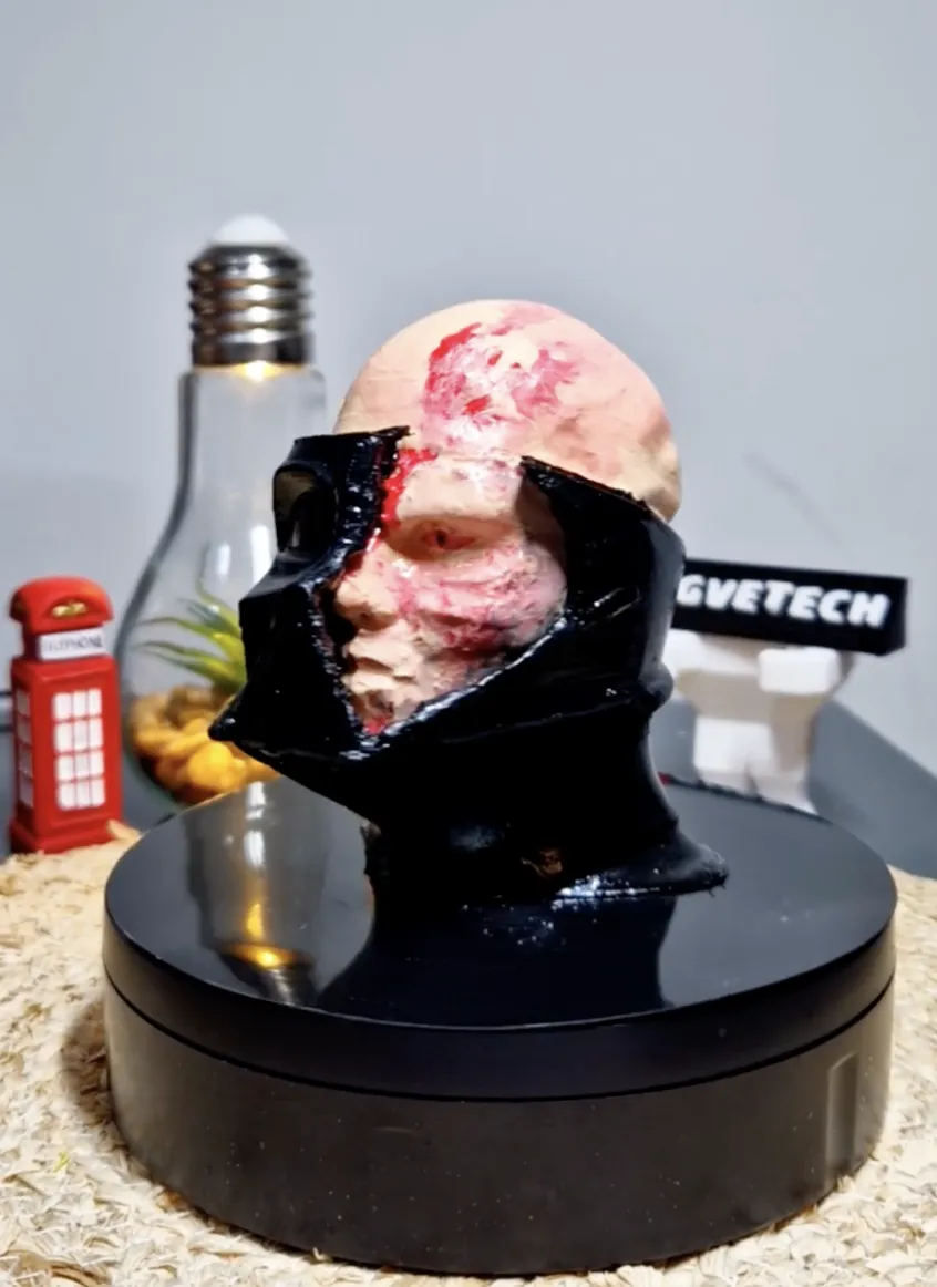 Tiêu đề Darth Vader bị hư hại trong mặt nạ Tóm tắt Bản in 3