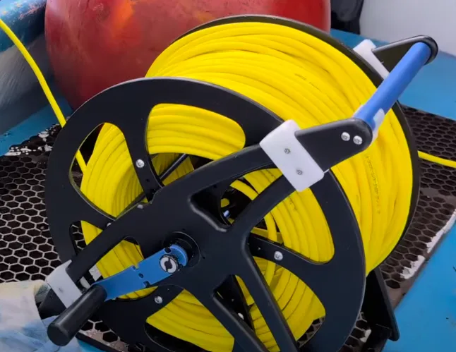 Chặn Cáp Cuộn Dây (Tether Guards)