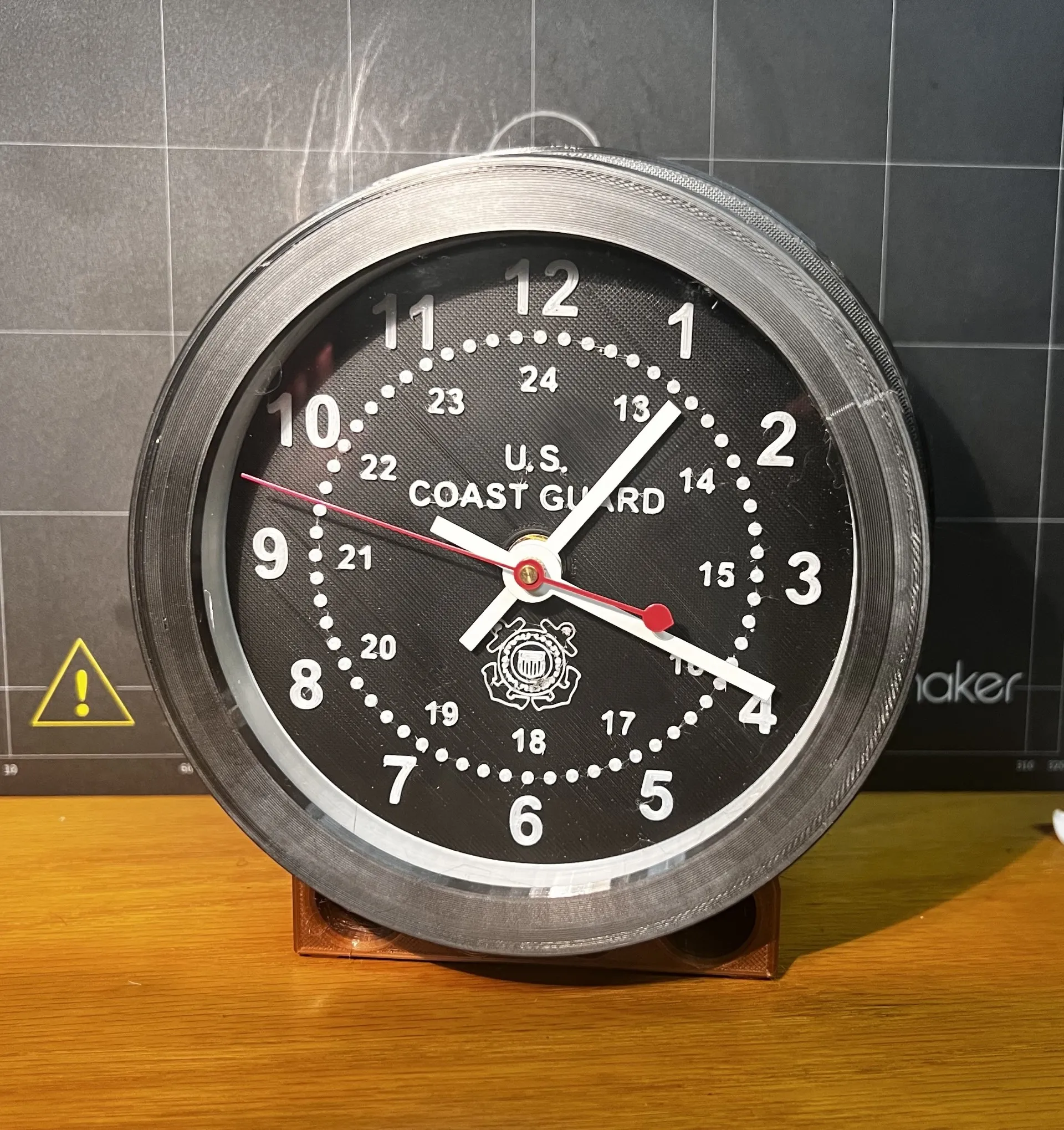 Tiêu đề Đồng hồ tàu USCG hoặc USN có thể gắn trên vách ngă