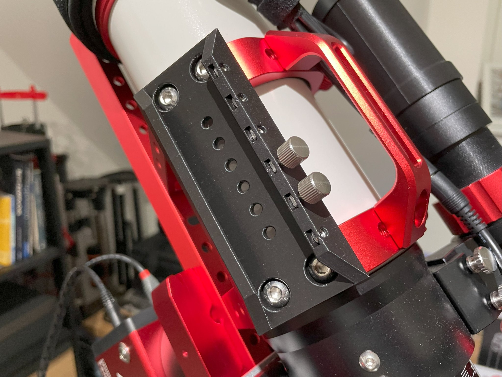 Tấm Gắn Đa Năng Askar Multi Connection Finder Plate