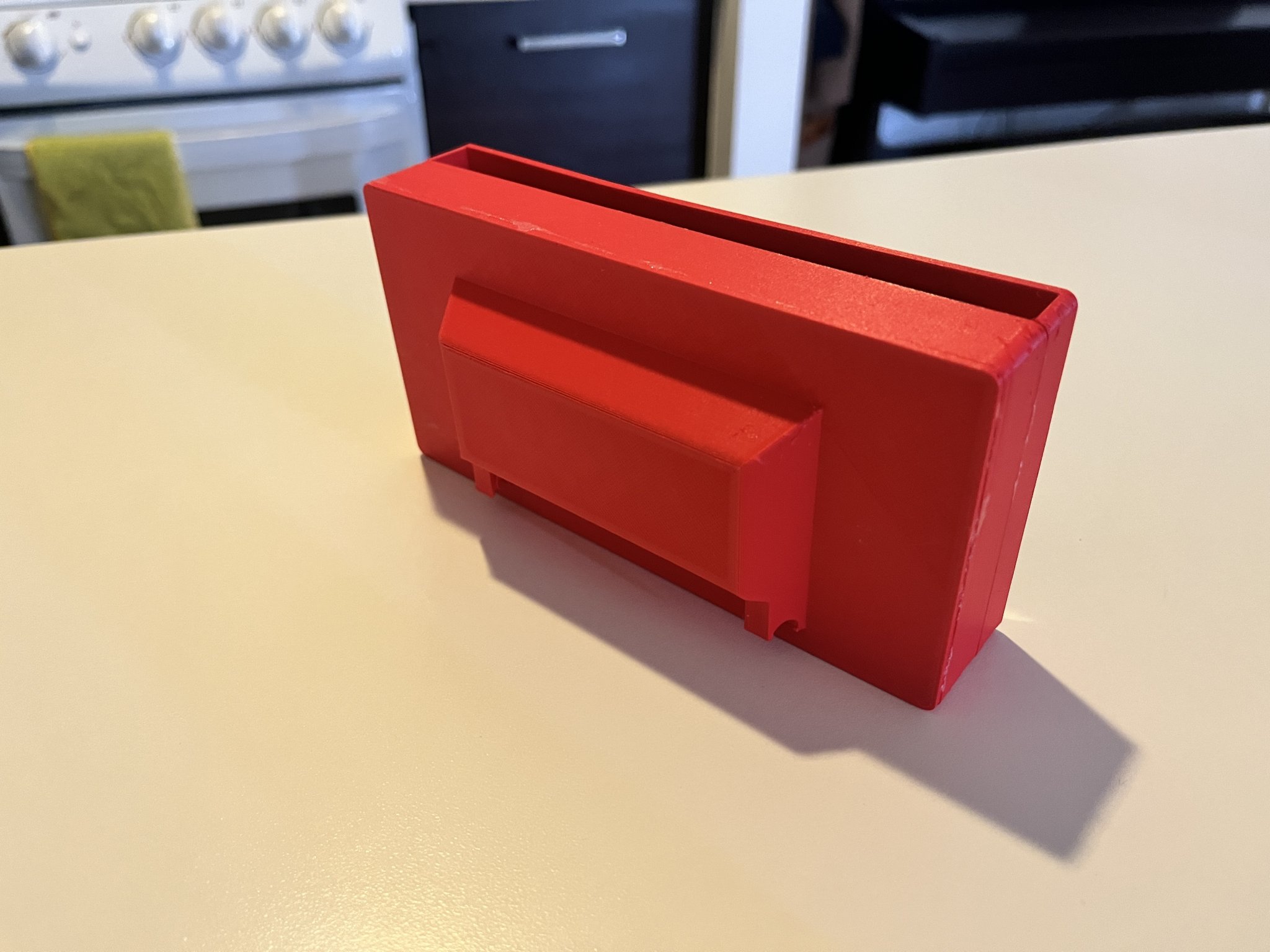 Kệ Điện Thoại iPhone Hình TV