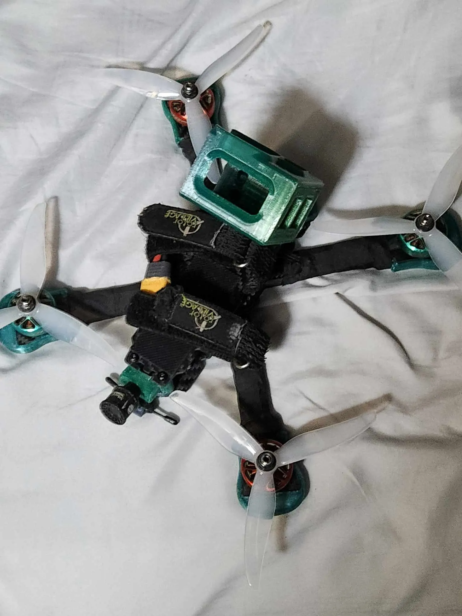 Tiêu đề Bảo vệ cánh tay Aquaman FPV Frame Tóm tắt Khung này là