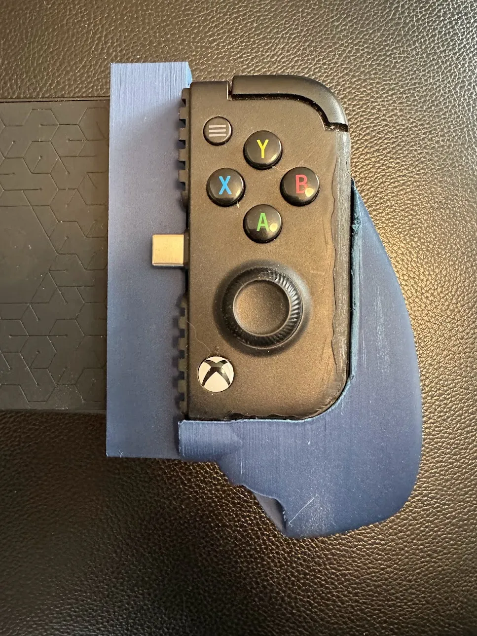 Tiêu đề Tay cầm tiện dụng Gamesir X2 ClipGrip Tóm tắt Tay cầm