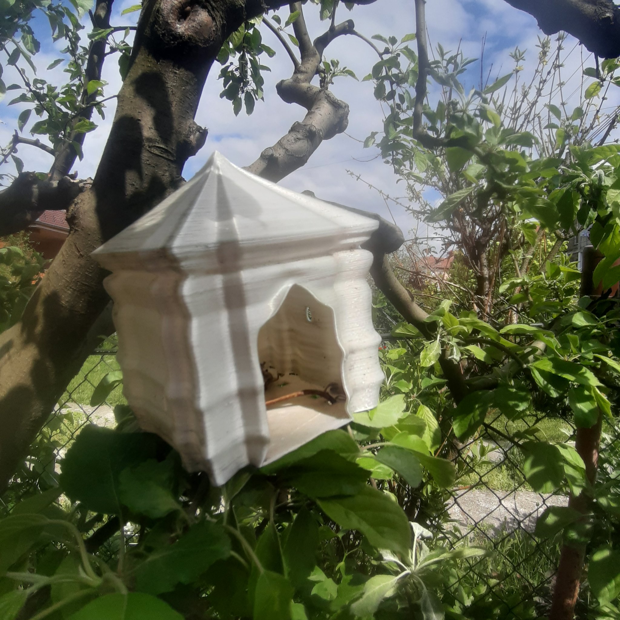 Sila Birdhouse