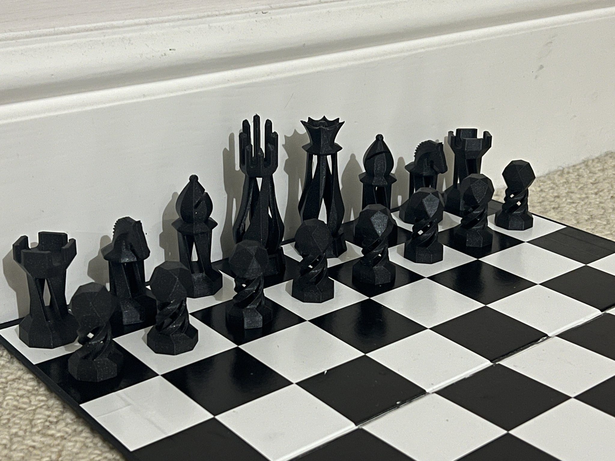 Tiêu đề Bộ cờ vua theo chủ đề xoắn ốc Tóm tắt bộ cờ v