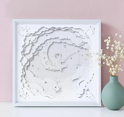 Hộp đèn phi hành gia Spaceman