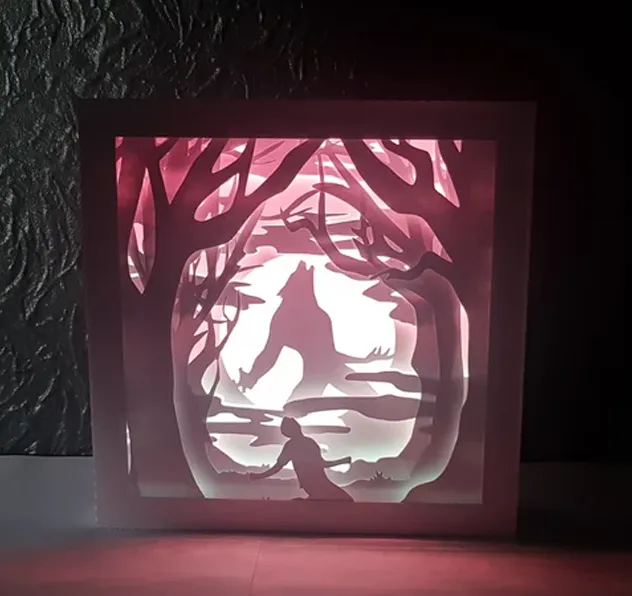 Hộp đèn Thần Sói Halloween