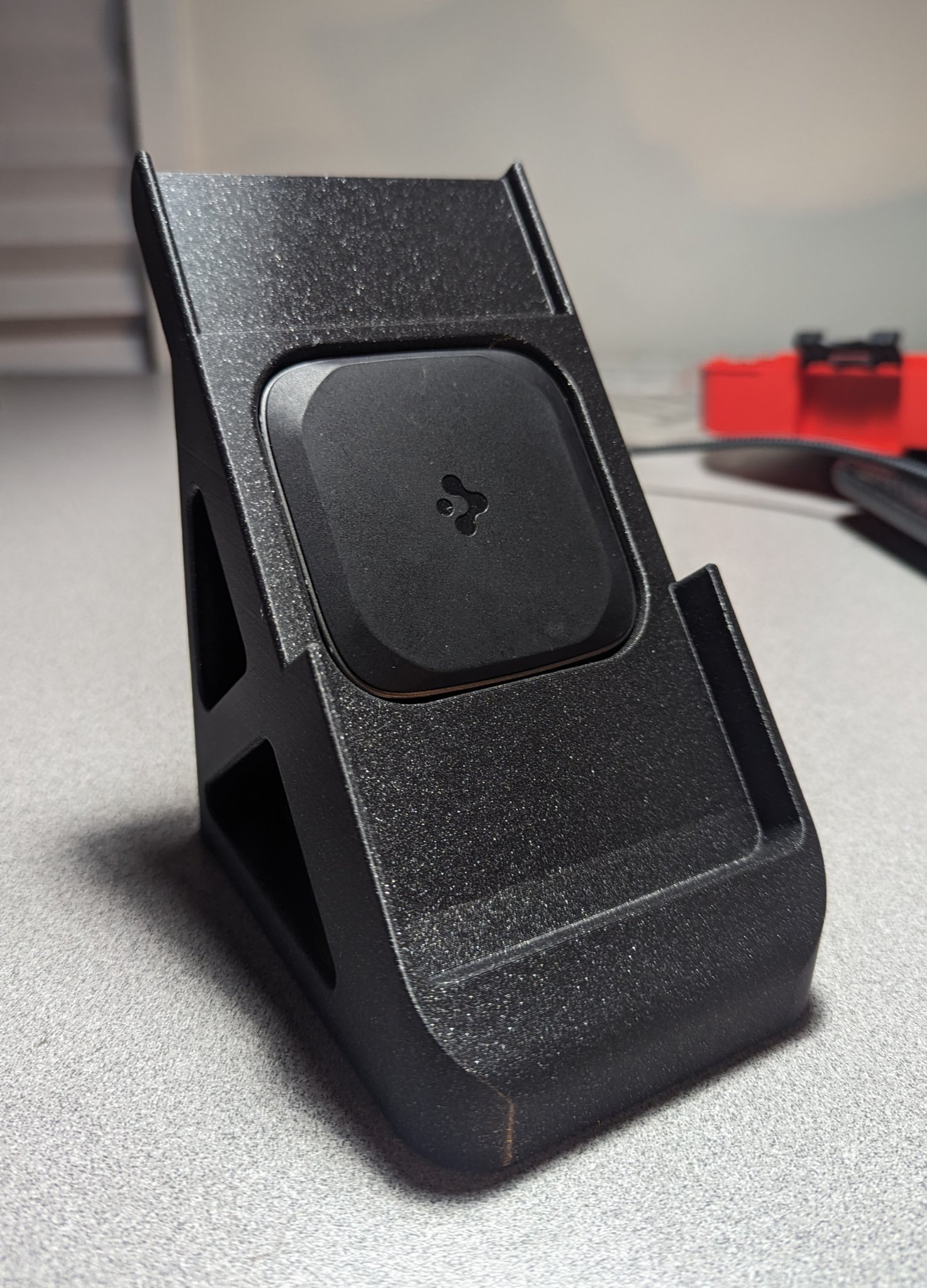 Wireless Charger Phone Stand (15W Spigen Charger)