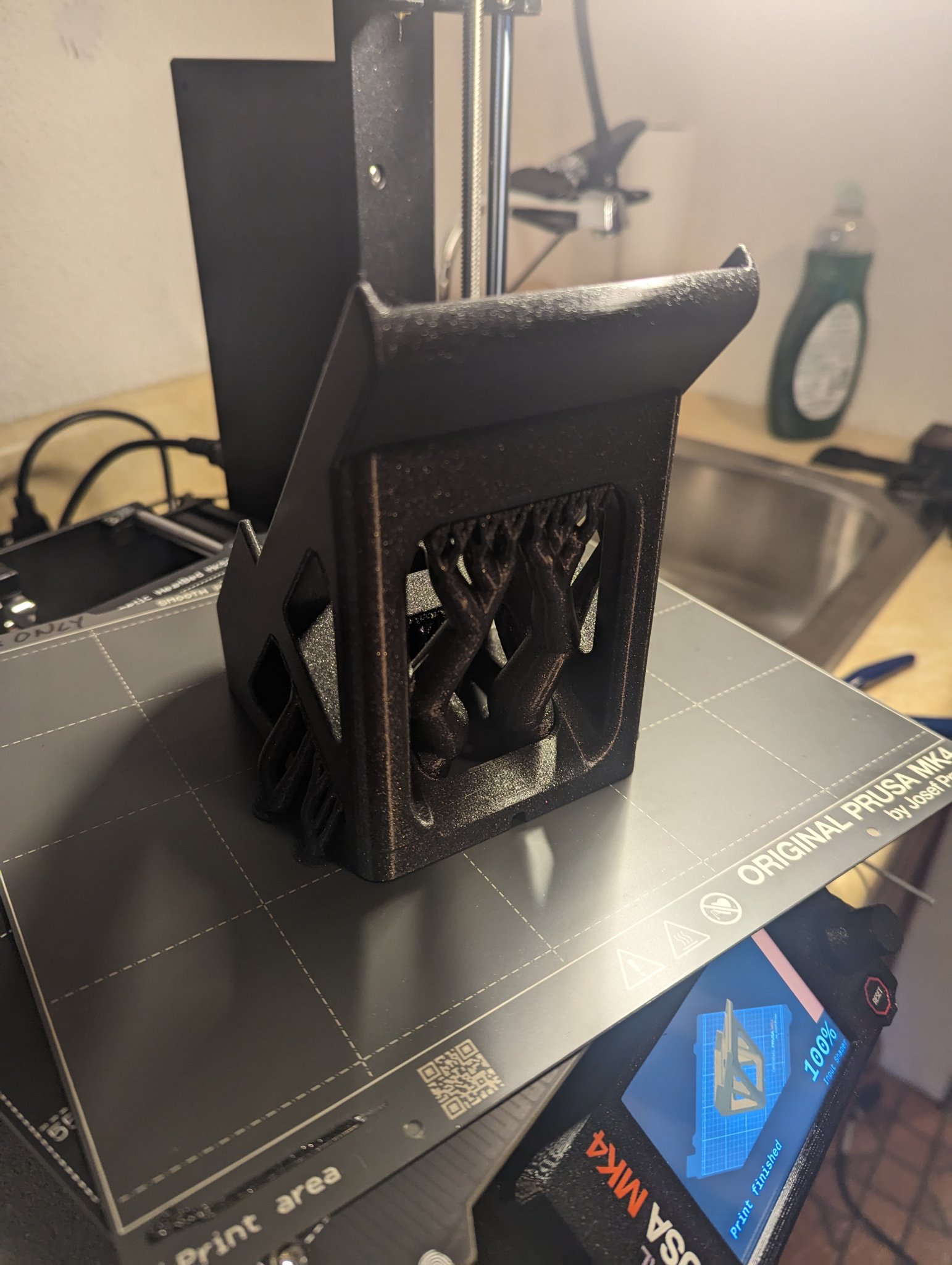 Wireless Charger Phone Stand (15W Spigen Charger)