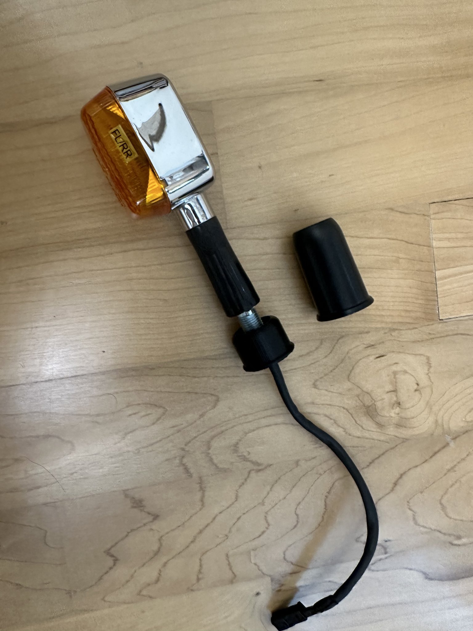 Royal Enfield Interceptor 650/Continental GT 650 Shortened Extension for Rear Turn Indicator