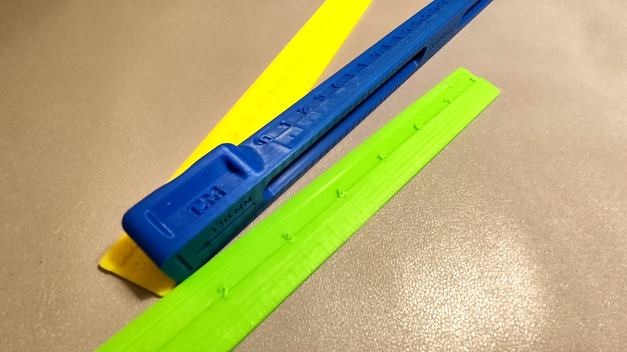 Tiêu đề Người cai trị Tóm tắt 3 thước kẻ với đơn vị h