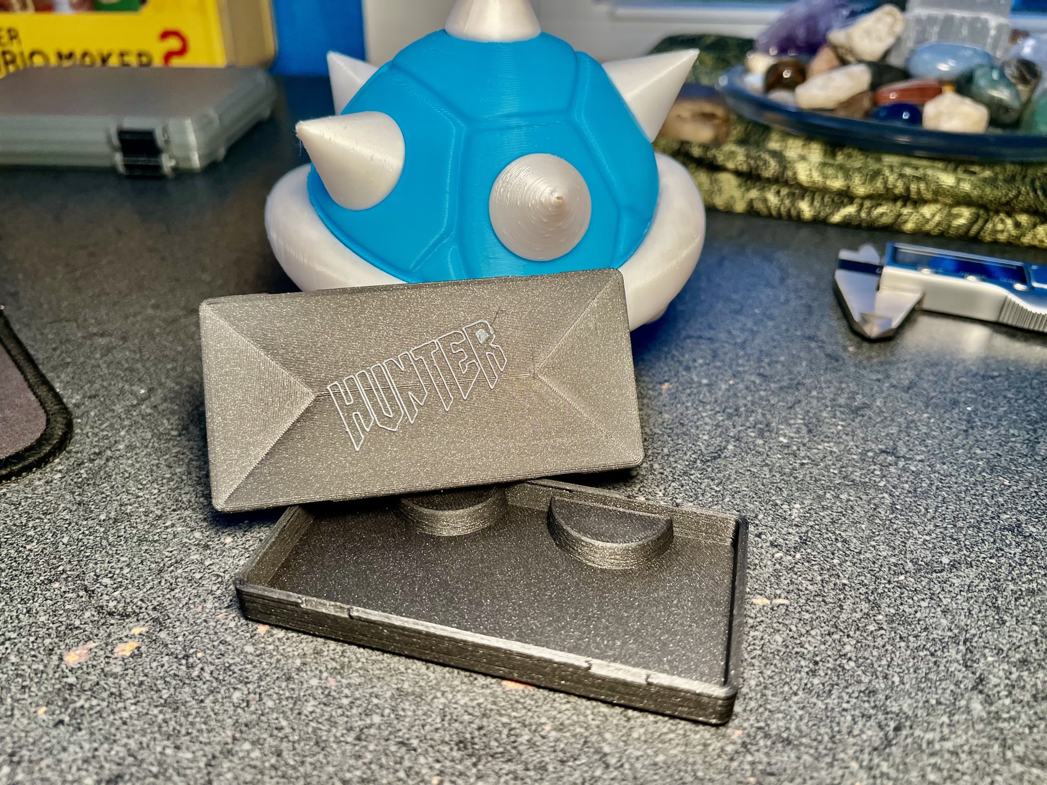 Tiêu đề Hộp đựng mi có nắp đậy nắp trống Tóm tắt Hộ