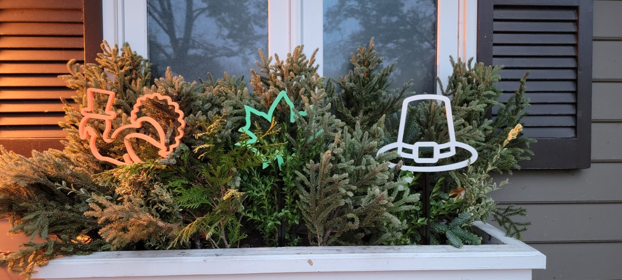 Tiêu đề Trang trí cọc cỏ Lễ tạ ơn Tóm tắt Biến ngôi nhà