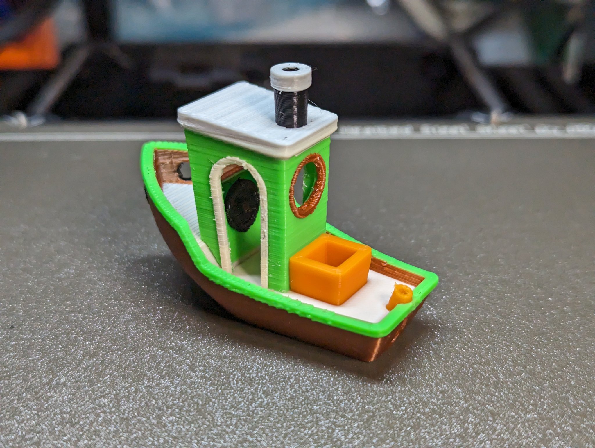 Tiêu đề 3DBenchy in 5 màu - Thử nghiệm tra tấn MMU 3DBenchy in 5 F