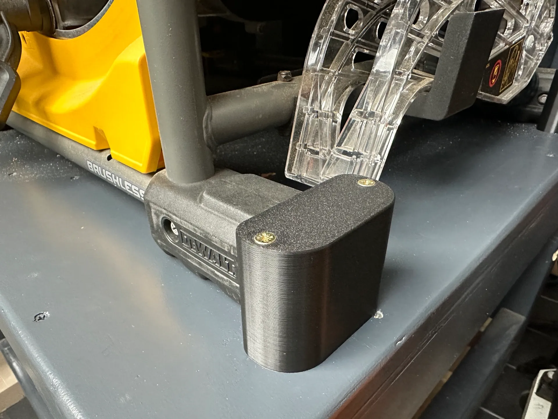 Pát Gắn Máy Cưa Bàn DeWalt DWE7485 / DCS7485