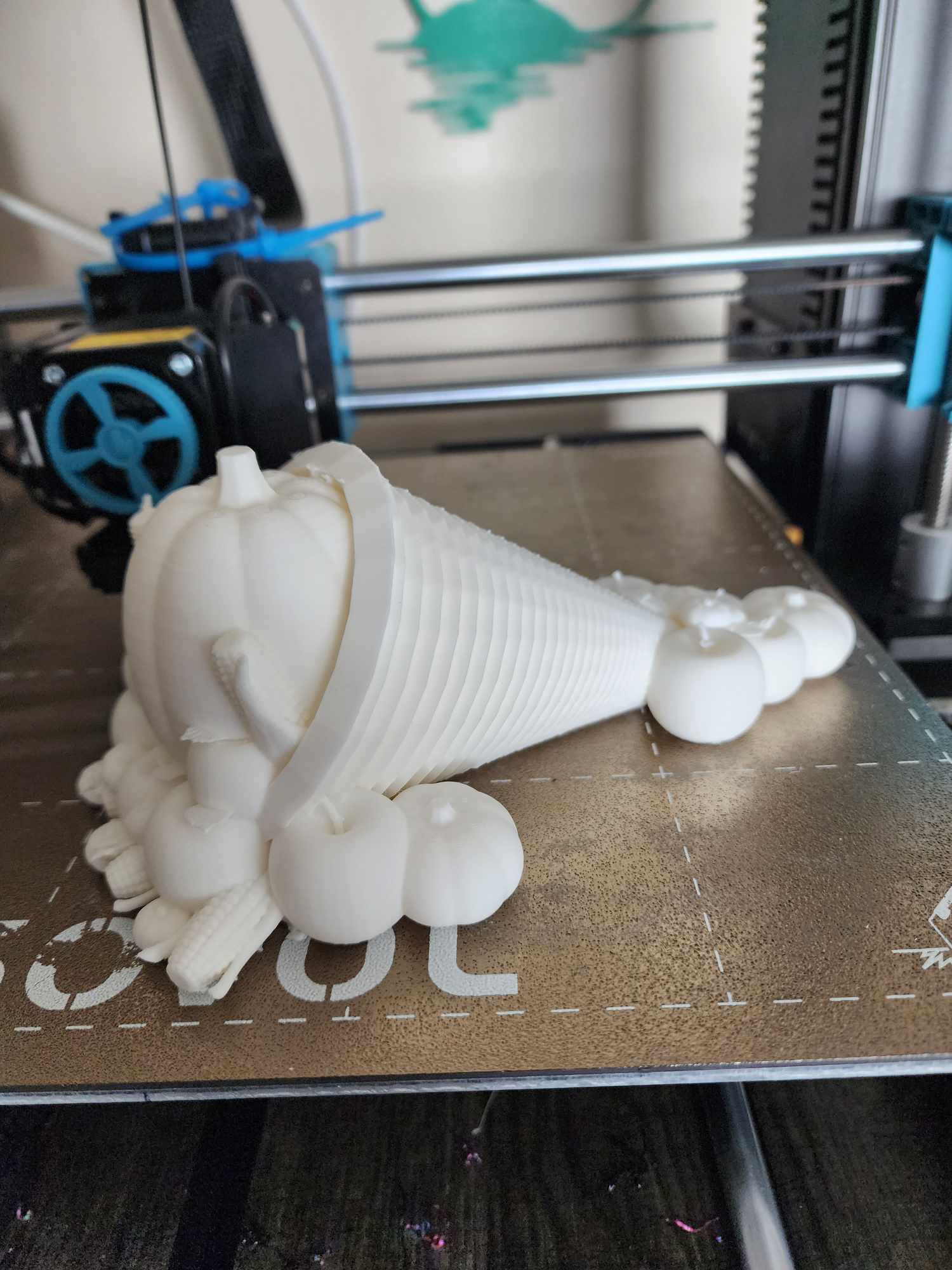 Tiêu đề Cornucopia Tóm tắt Cornucopia Danh mục Thiết kế theo m