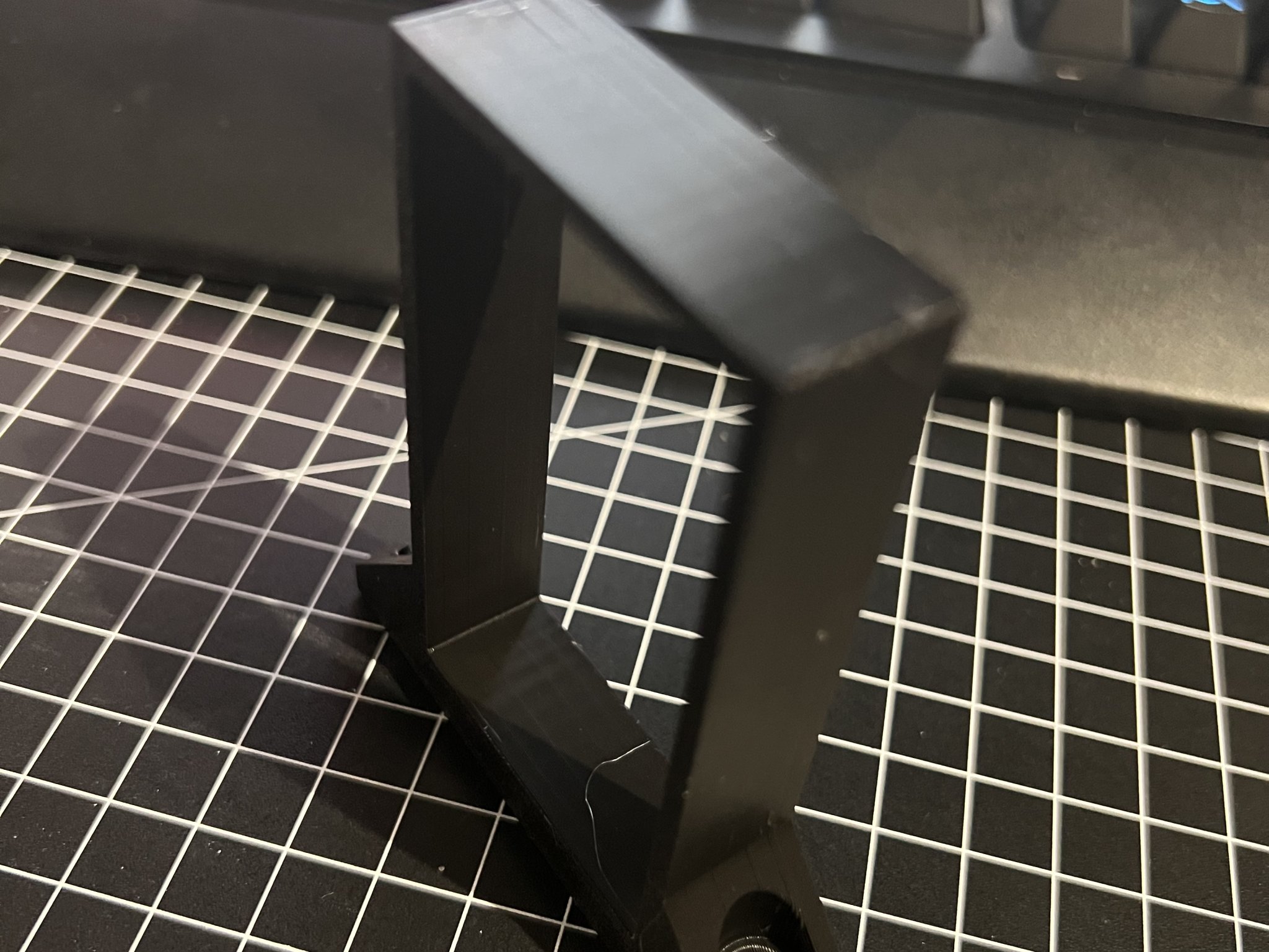 Kệ đỡ ổ cắm Brennenstuhl Super Solid