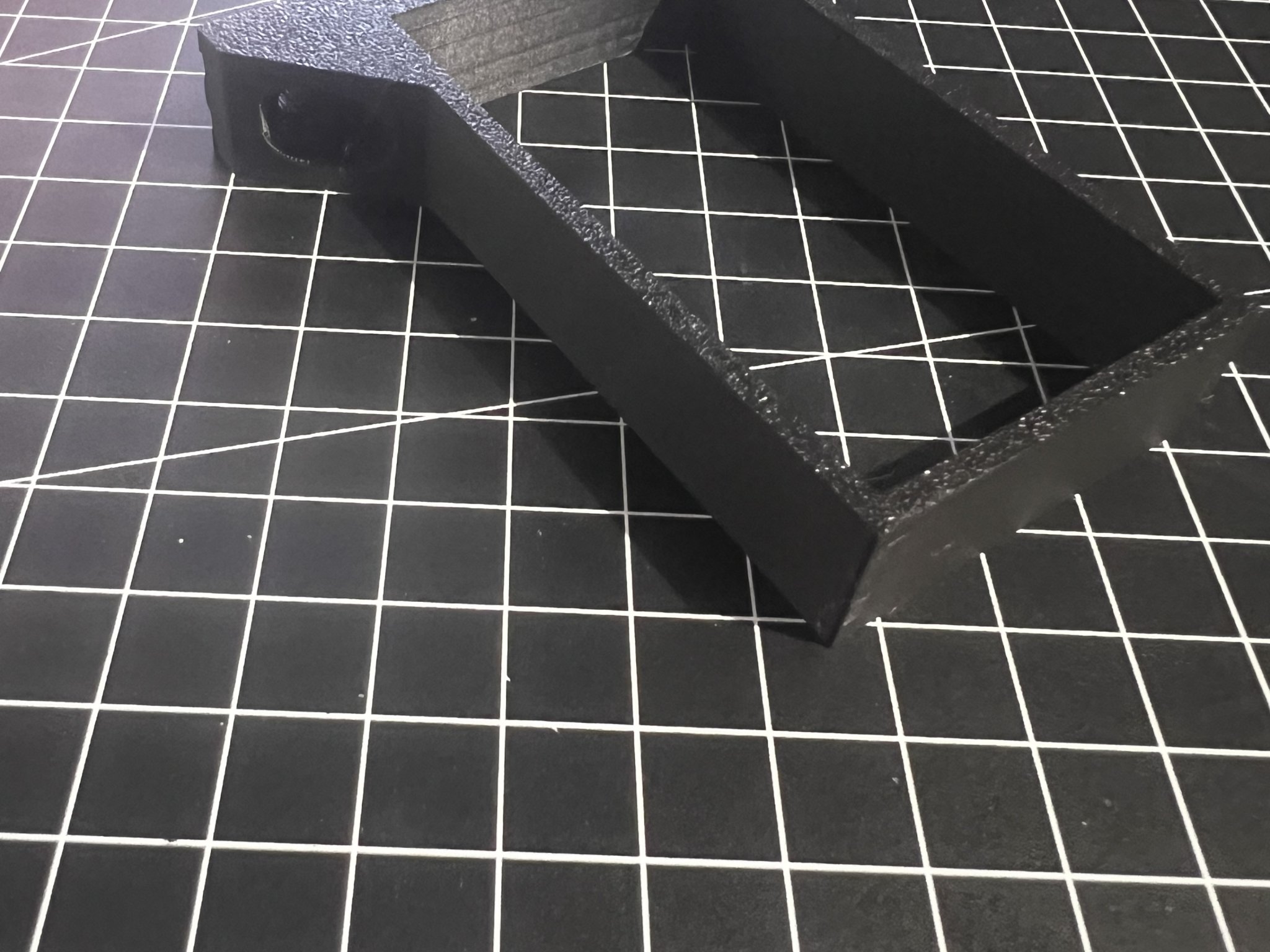 Kệ đỡ ổ cắm Brennenstuhl Super Solid