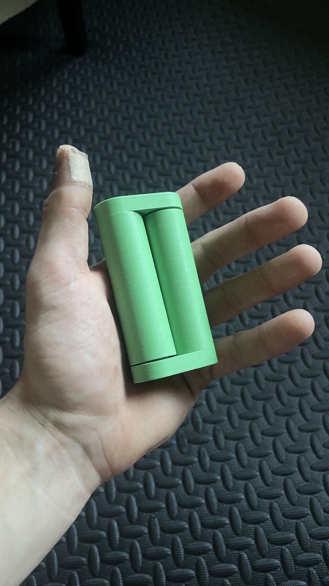 Tiêu đề Đồ chơi con lăn cầm tay Tóm tắt Được tạo ra cho c