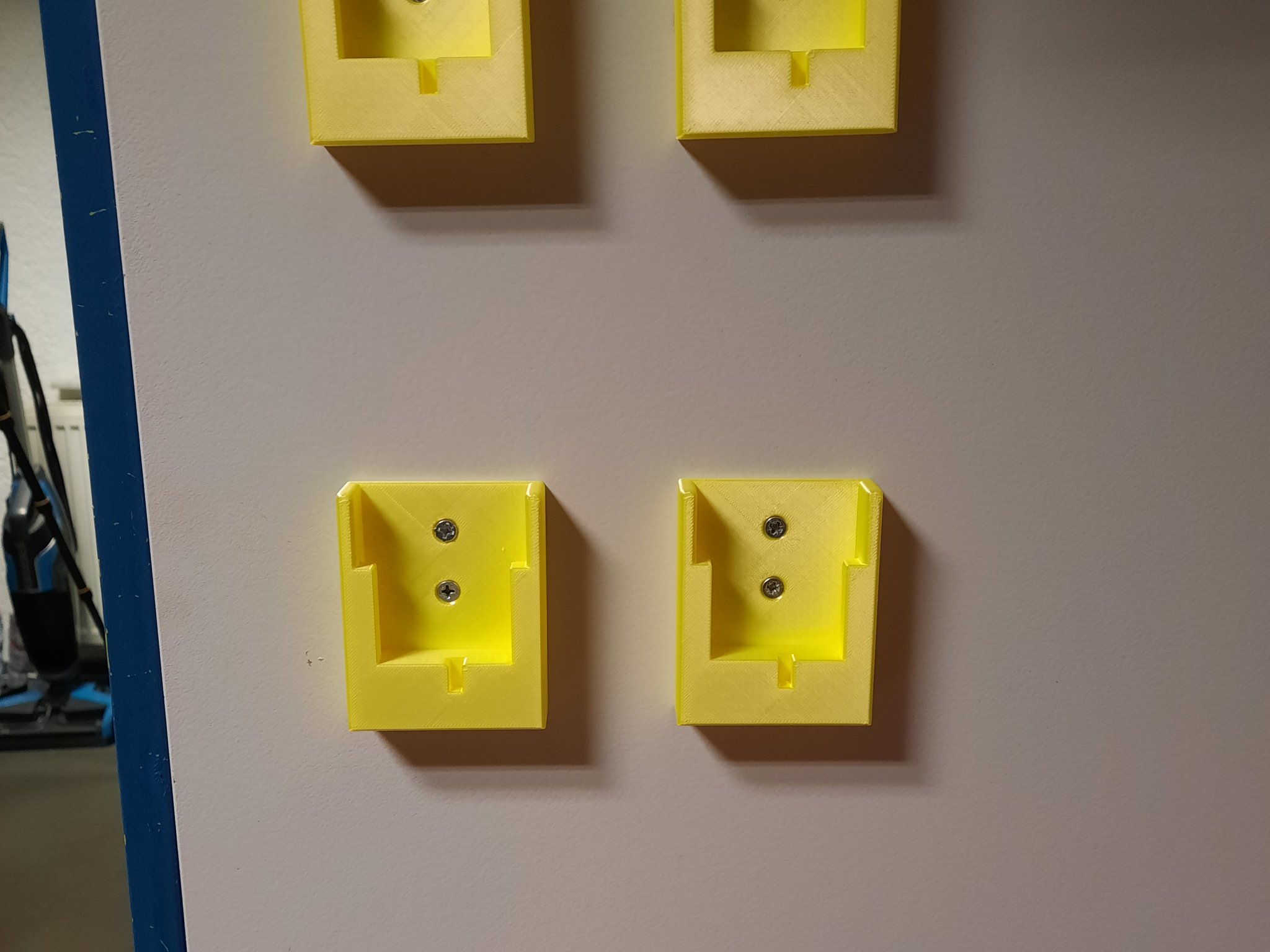 Tiêu đề Luxx Akku Wandhalterung Tóm tắt Wandhalterung für Luxx Akkus