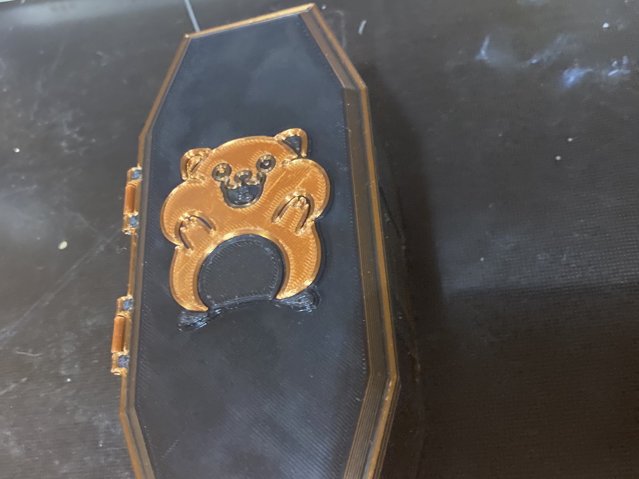 Tiêu đề Coffin Deluxe Cho Hamster Tóm tắt Được tạo ra cho nhữn