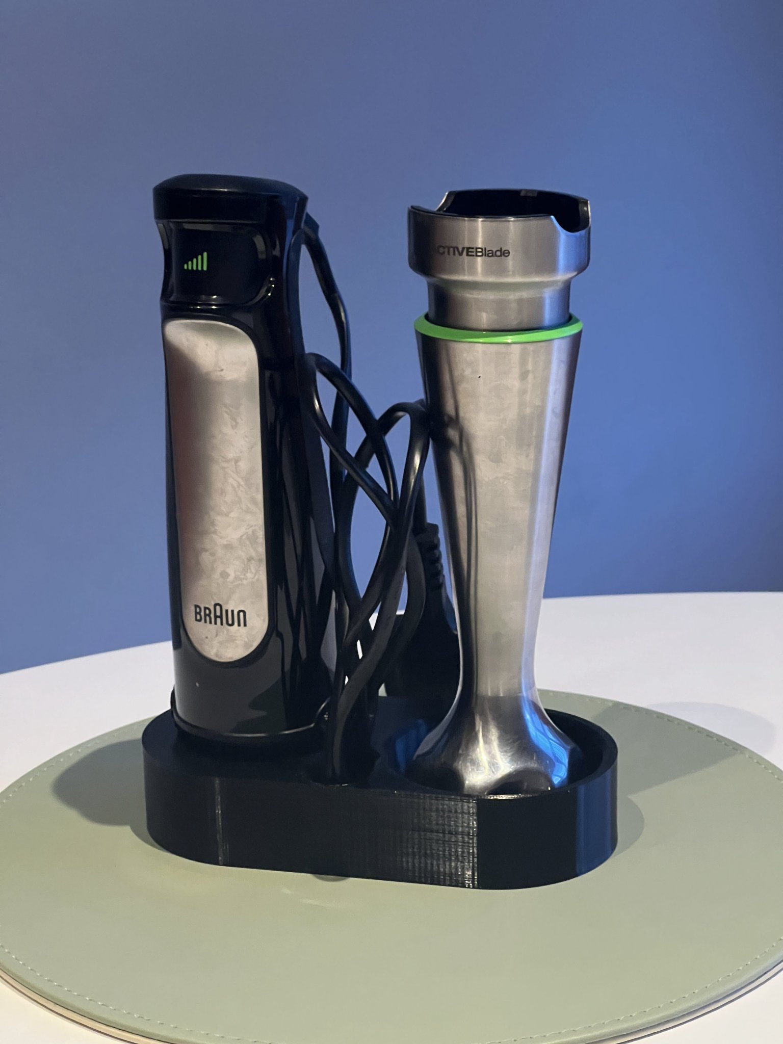 Giá đỡ máy xay cầm tay Braun - bo tròn góc (Loại: HB701 ActiveBlade)