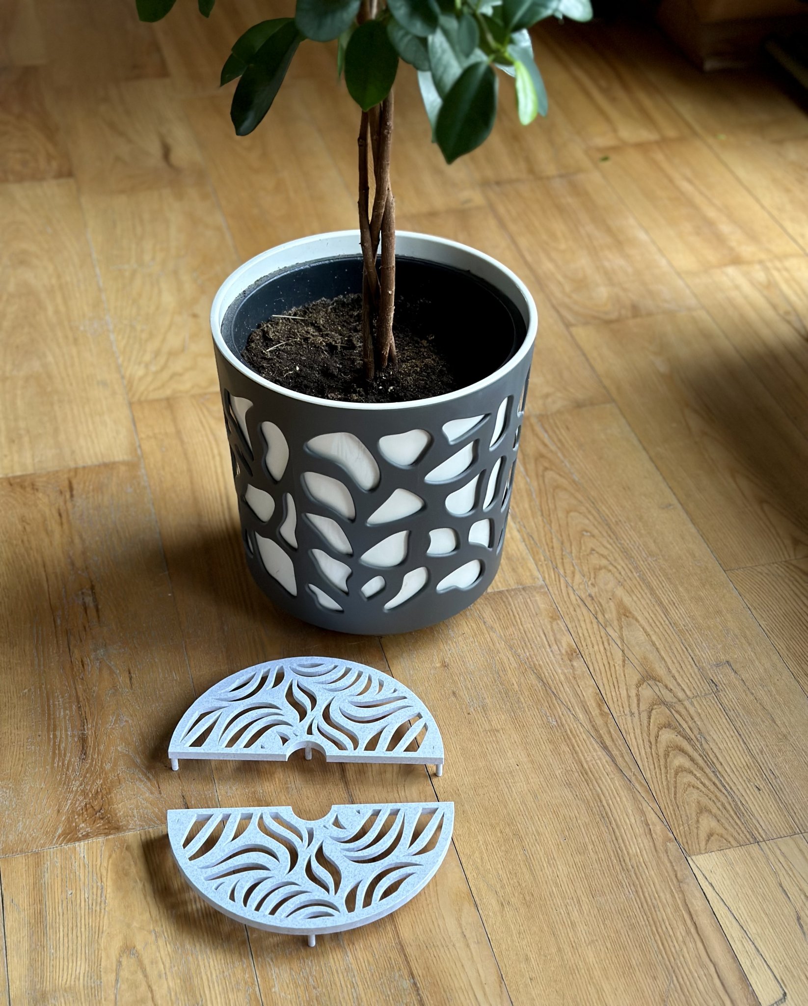 Chân Đế Giữ Đá Cho Chậu Cây