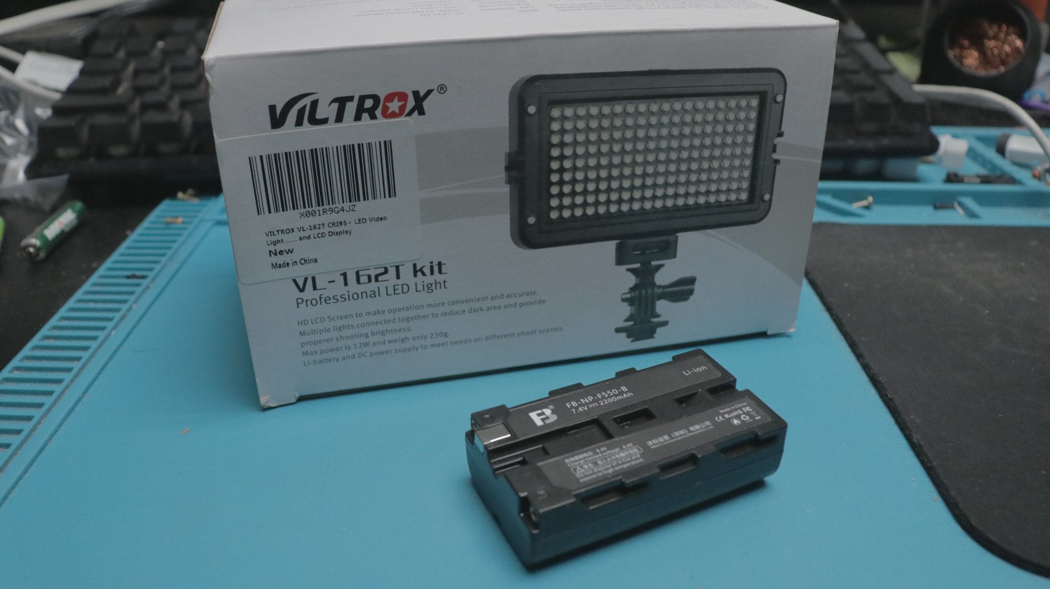Tiêu đề Giá đỡ pin Viltrox VL-162T Tóm tắt Lắp pin Viltrox FB-NP