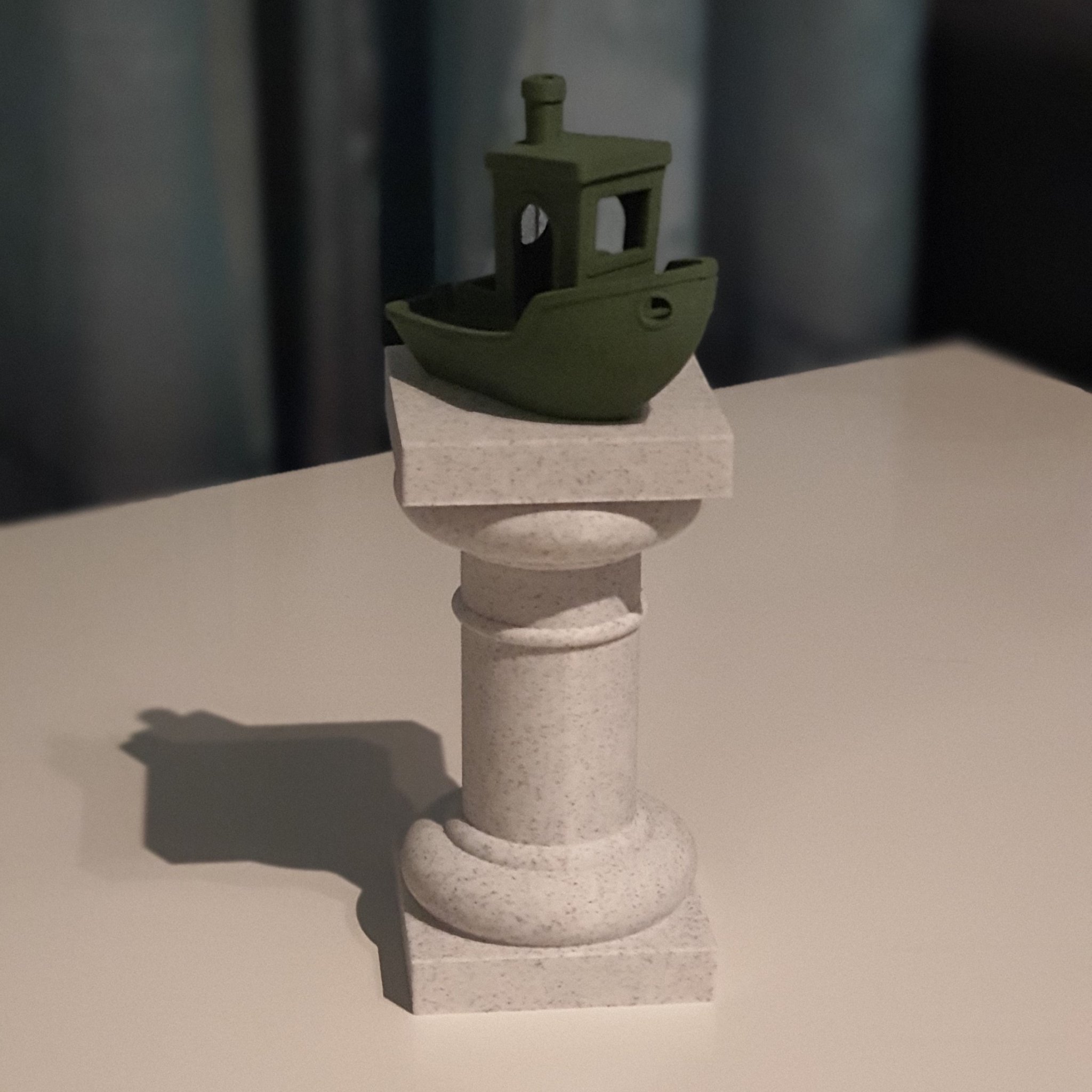 Tiêu đề Đế trưng bày cột La Mã Tóm tắt Chân đế trưng bày