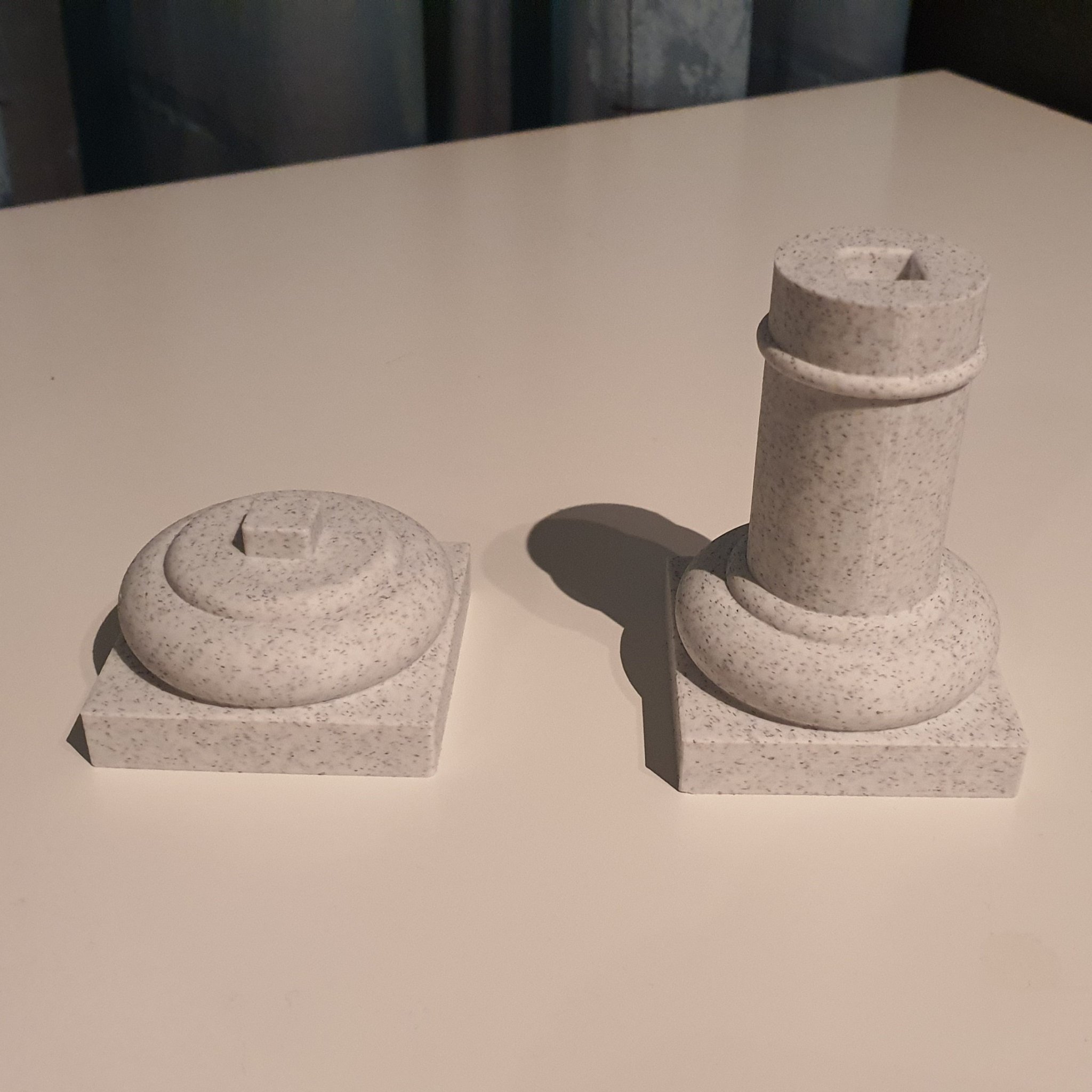 Tiêu đề Đế trưng bày cột La Mã Tóm tắt Chân đế trưng bày