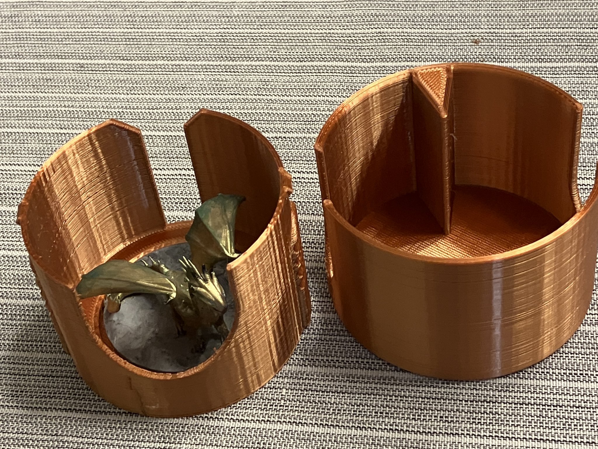 Tiêu đề Hộp đựng tượng nhỏ Tóm tắt Hộp thu nhỏ dành cho