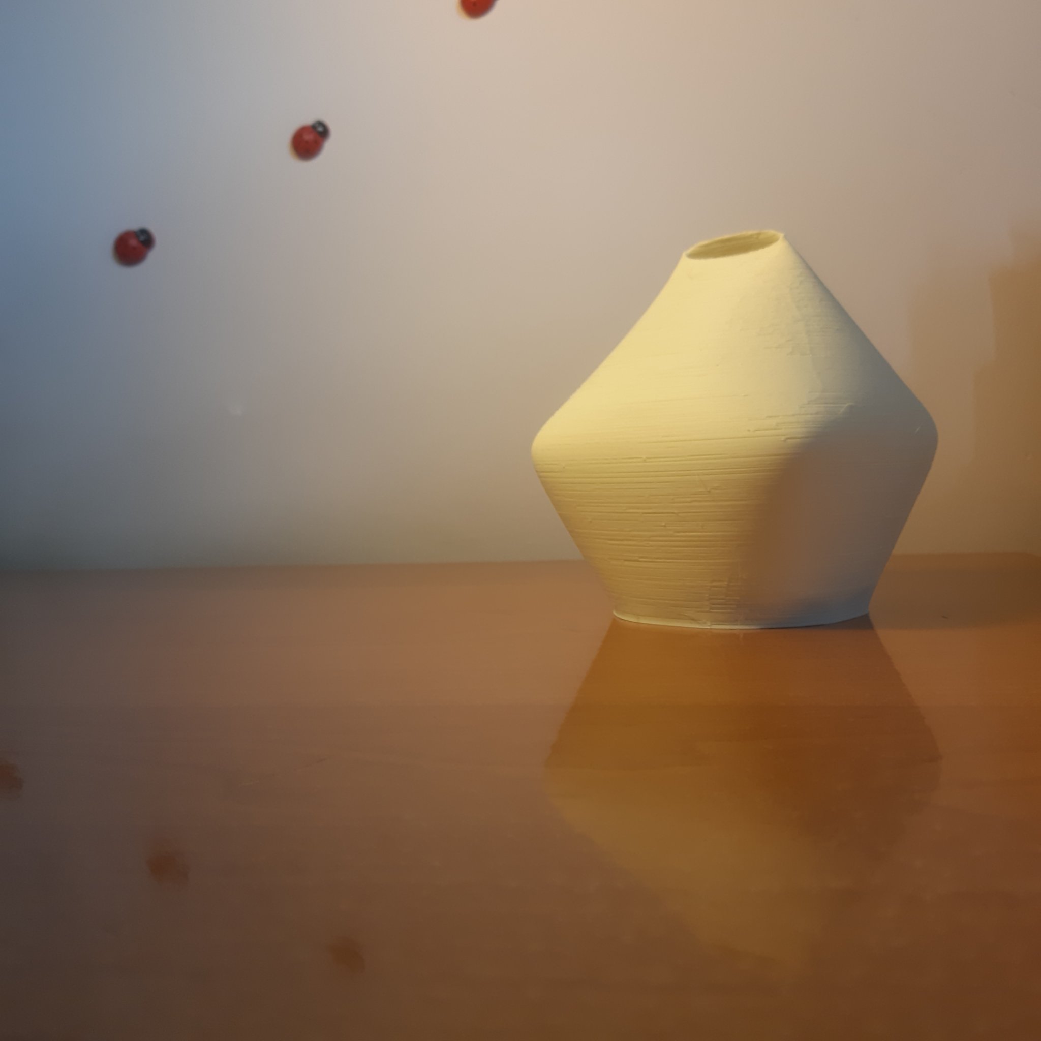 Cốc Ngân Hàng (Bank Cup)