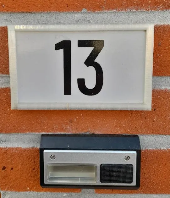 Giá Đỡ Số Nhà Hasselt