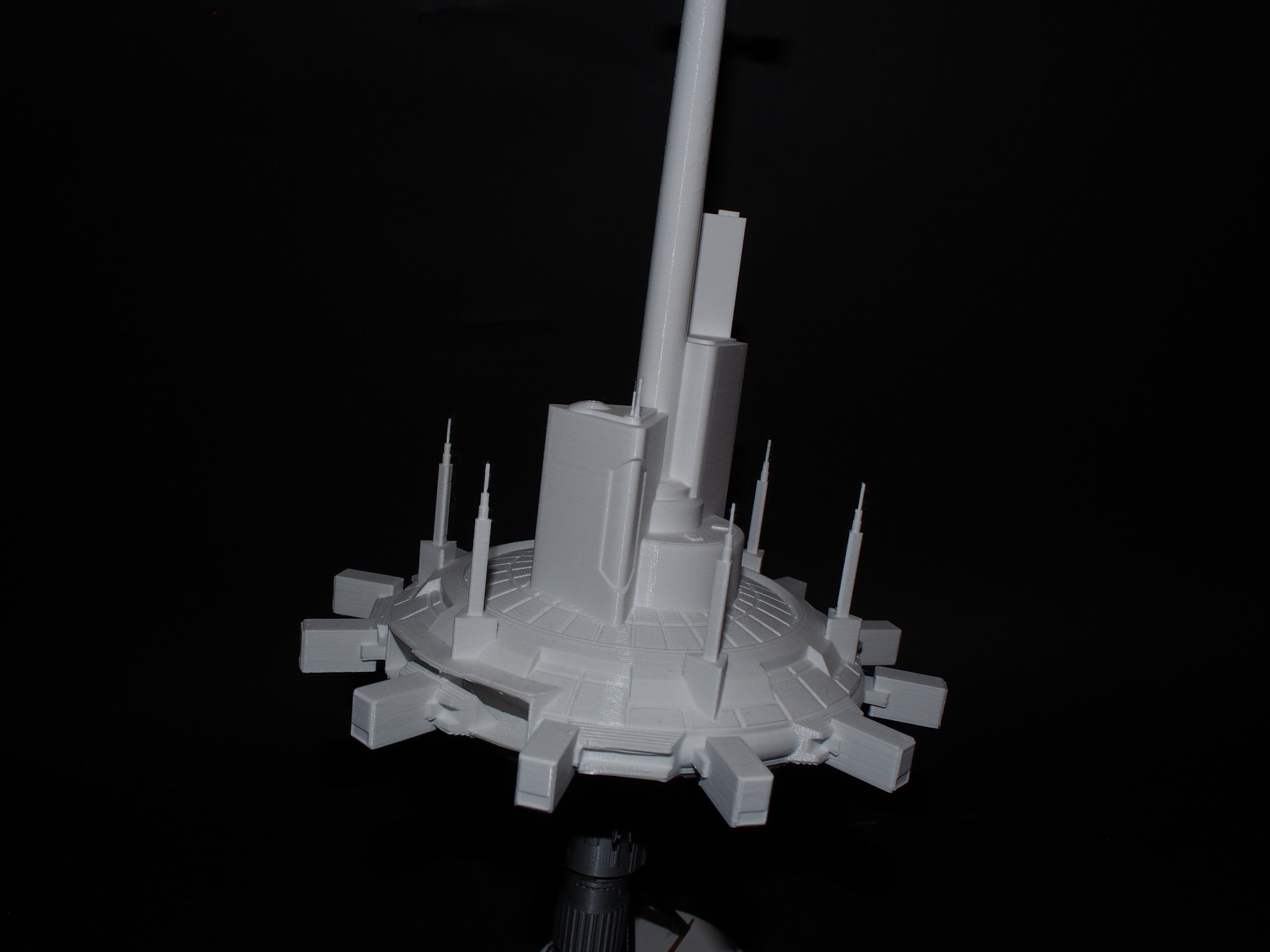 Tiêu đề Star Wars Starlight Beacon Tóm tắt Mô hình Starlight Beacon