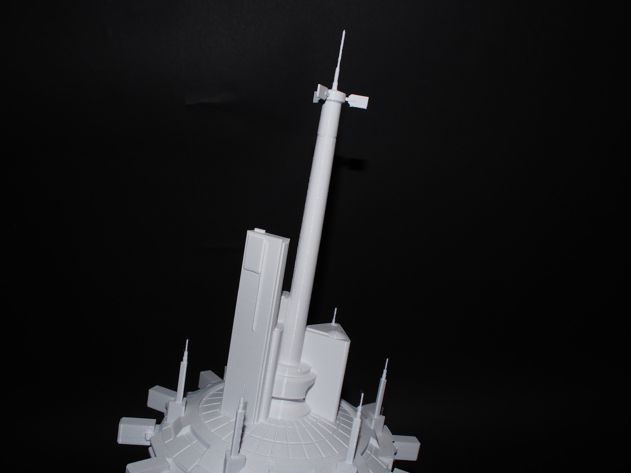 Tiêu đề Star Wars Starlight Beacon Tóm tắt Mô hình Starlight Beacon