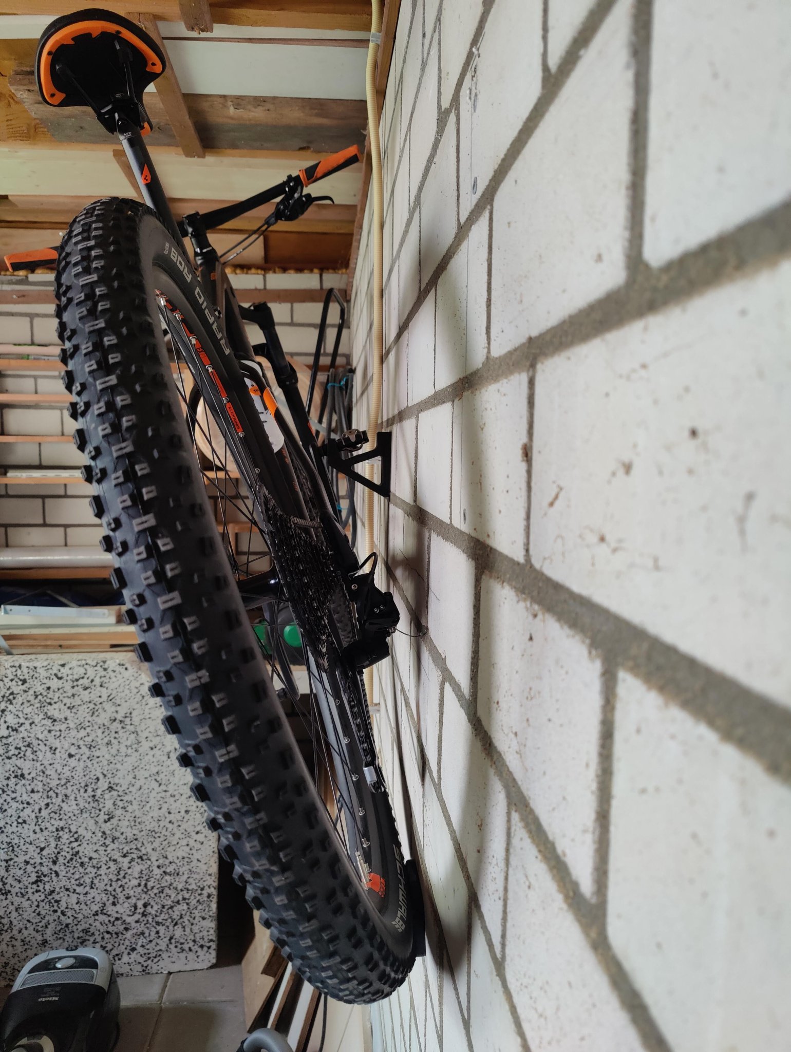 Tiêu đề Lắp ráp xe đạp treo tường Tóm tắt Bằng cách sử d