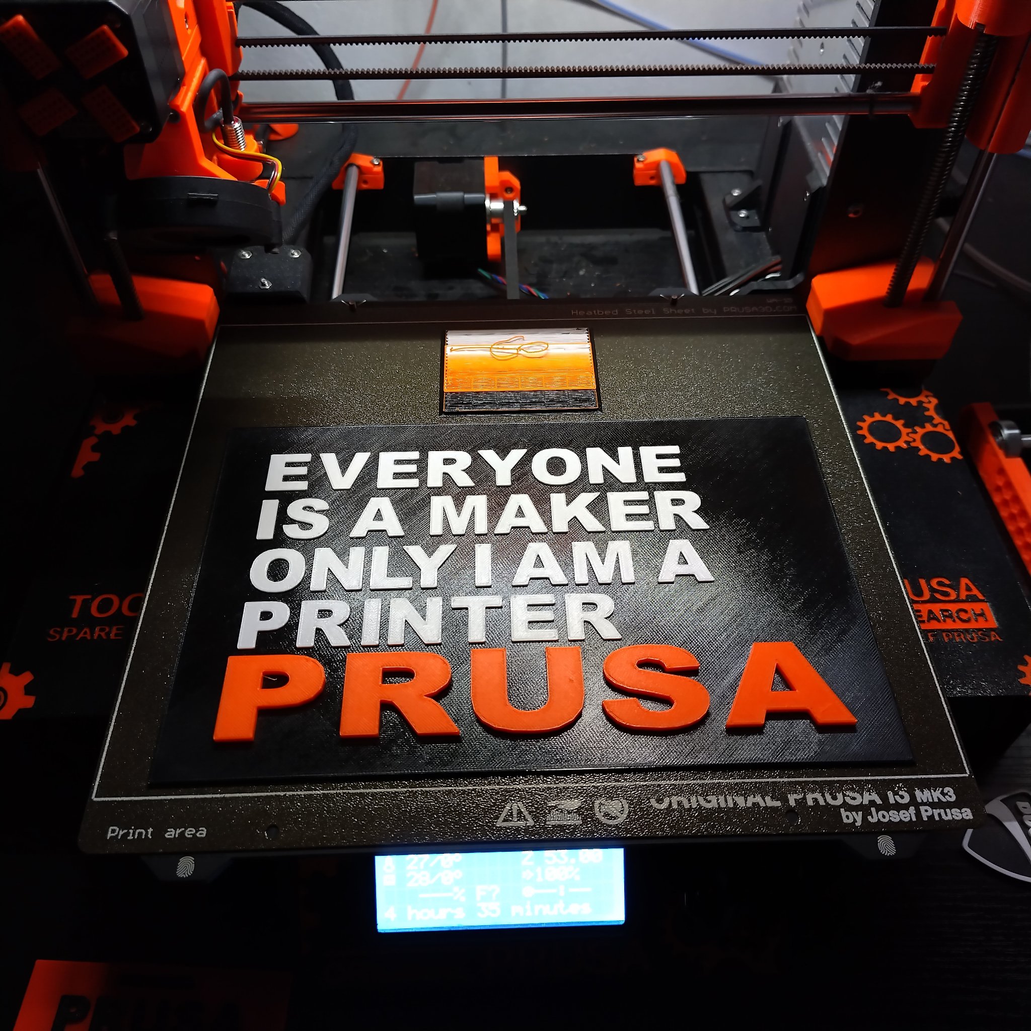 Trang trí tường Prusa