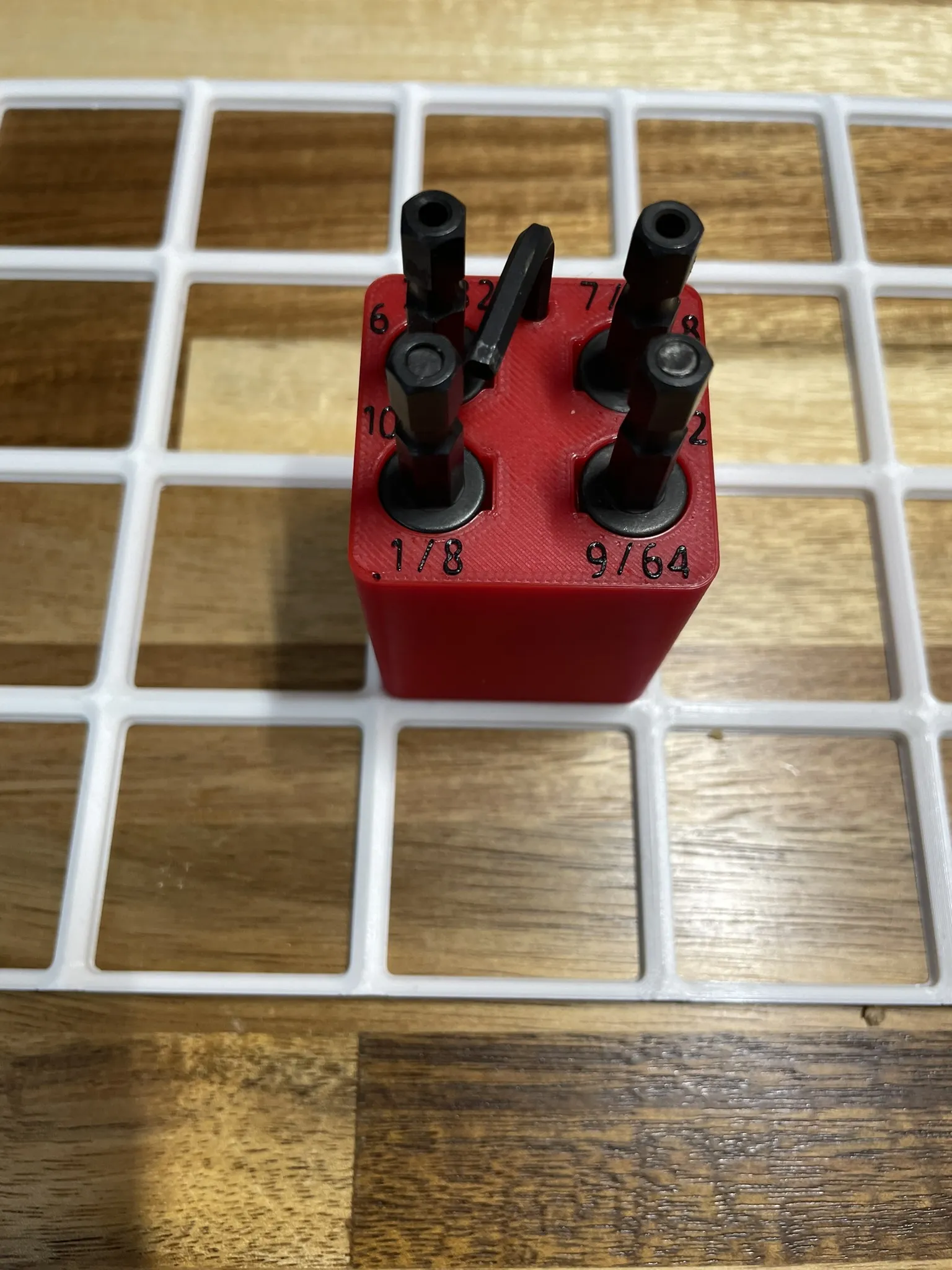 Tiêu đề Giá đỡ Gridfinity Snappy Countersinks Tóm tắt Giá đỡ G