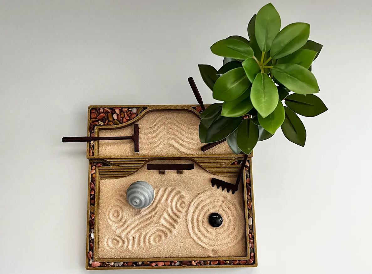 Tiêu đề Vườn Zen để bàn hai tầng với các công cụ và trang t