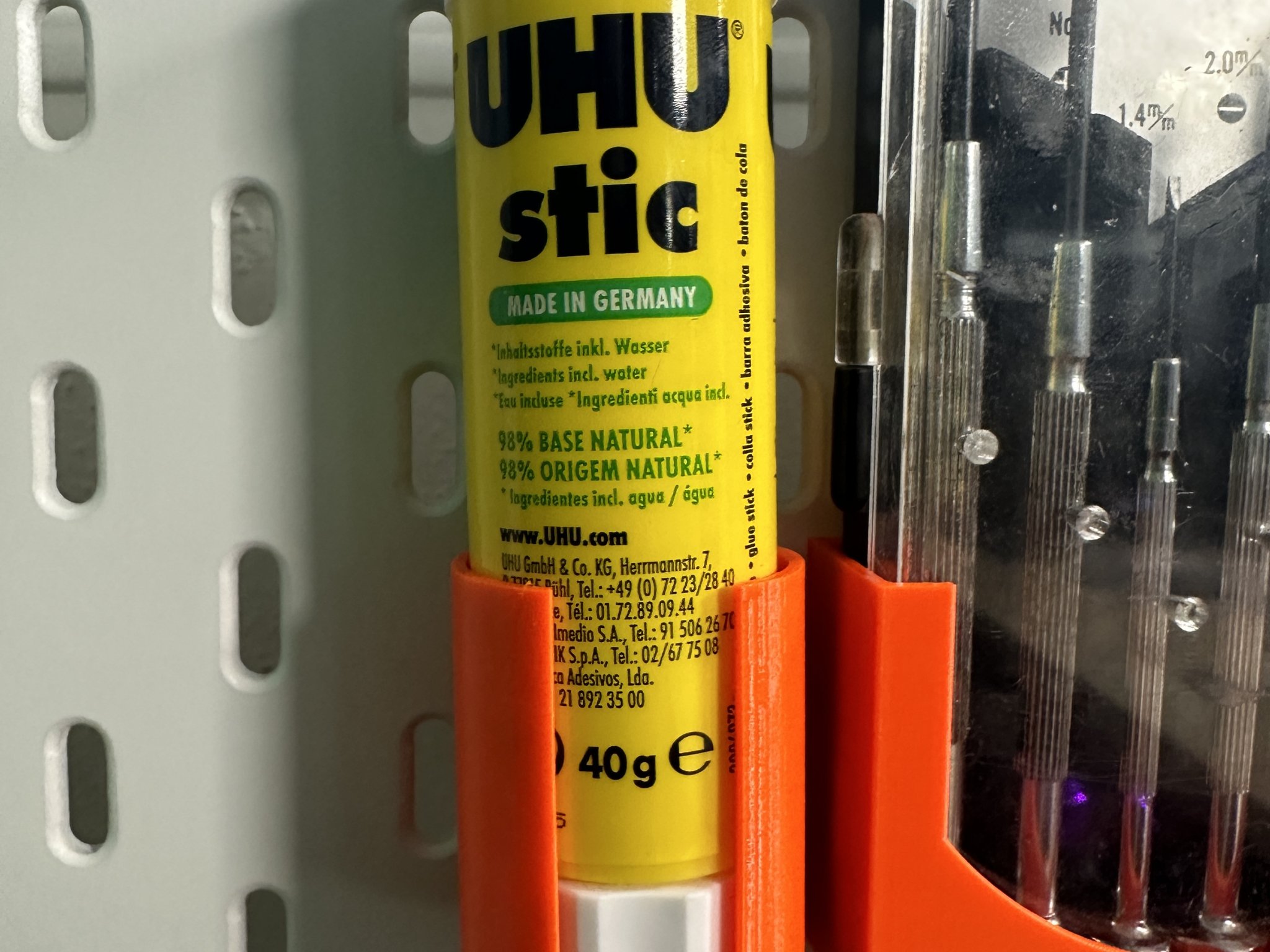 Tiêu đề Giá đỡ keo dán tham số cho Skadis SkadisTnut FreeCAD Tó