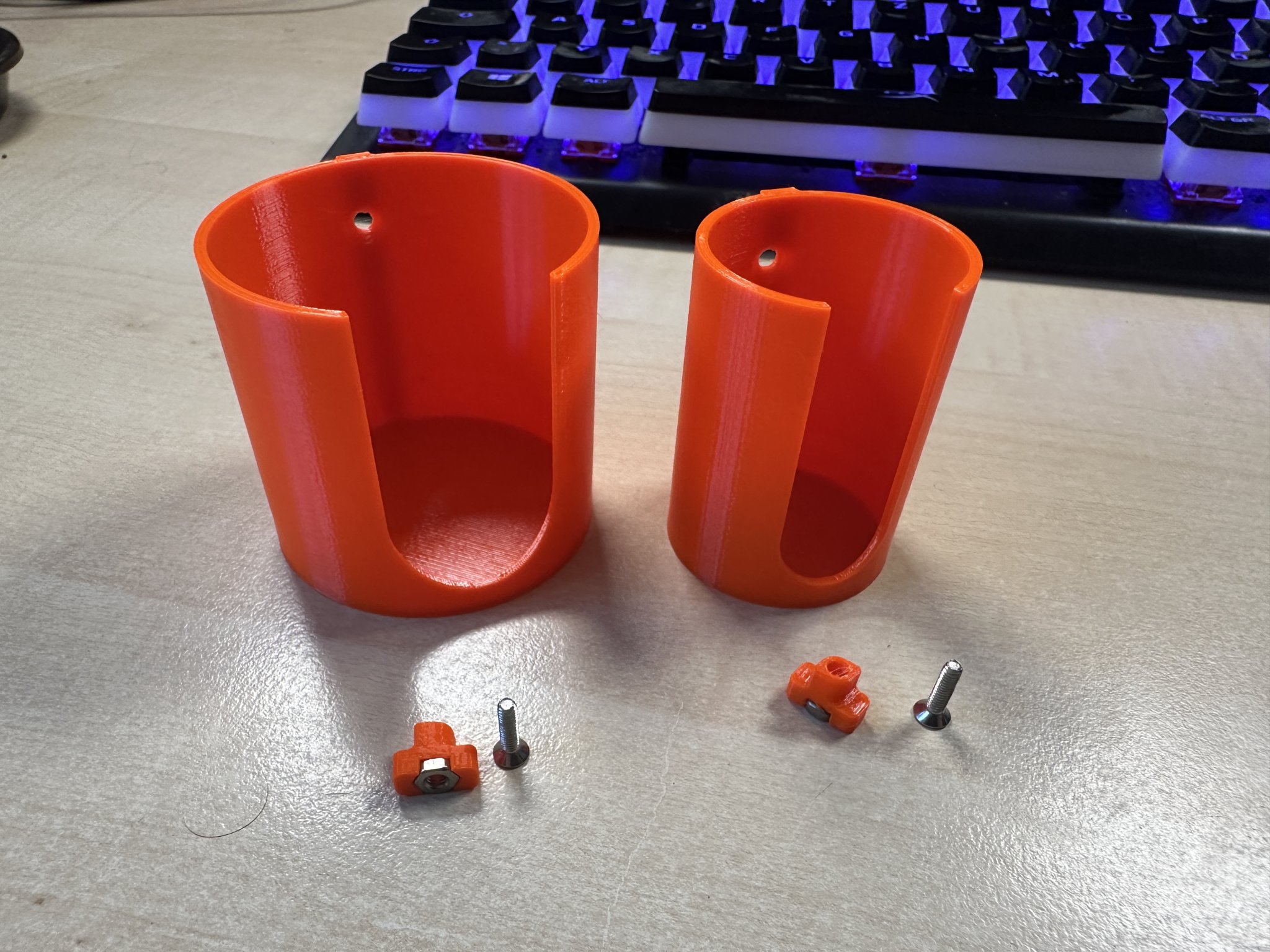 Tiêu đề Giá đỡ keo dán tham số cho Skadis SkadisTnut FreeCAD Tó