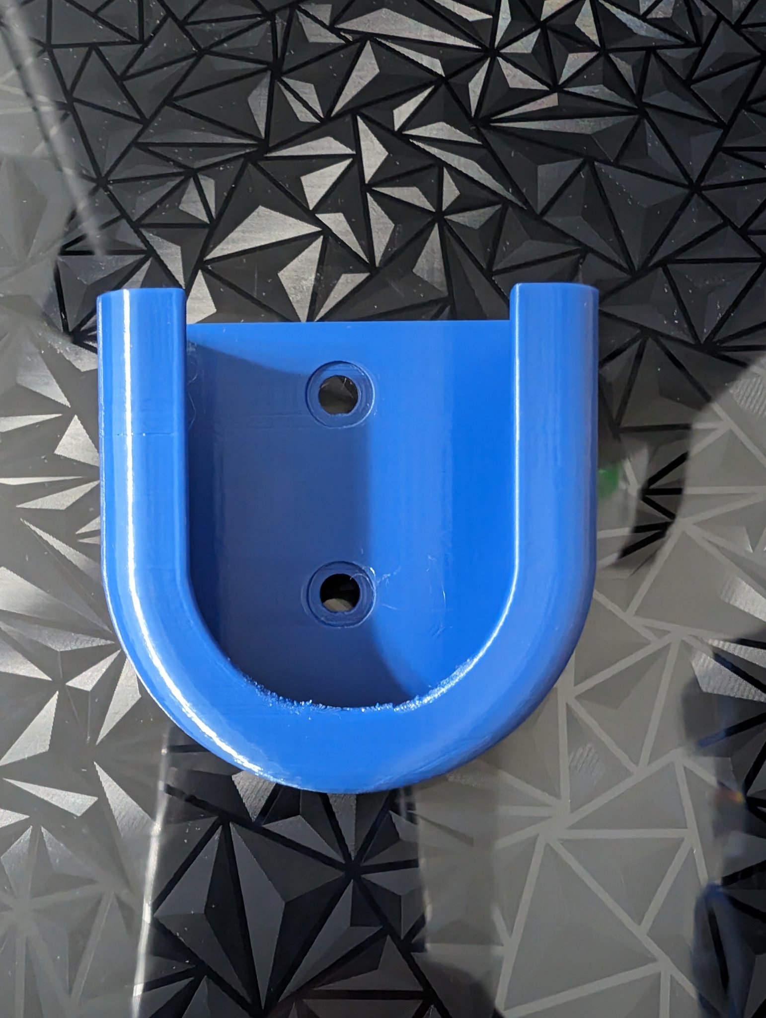 Lasko fan remote mount/holder for Honeycomb Wall