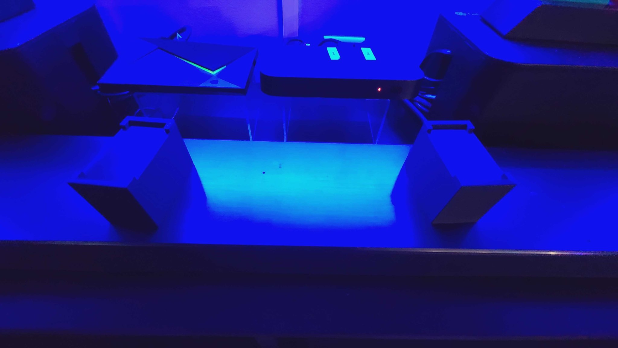 Philips Hue Play Gradient Light Tube Feet Extension/Riser