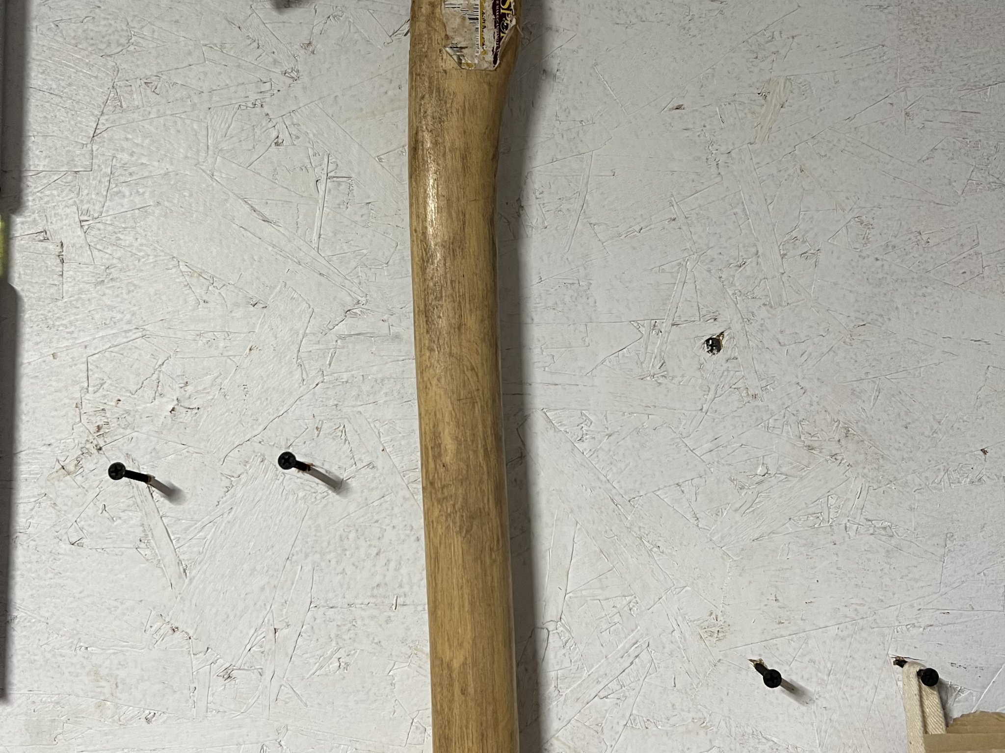 Móc Treo Rìu Đi Cắm Trại