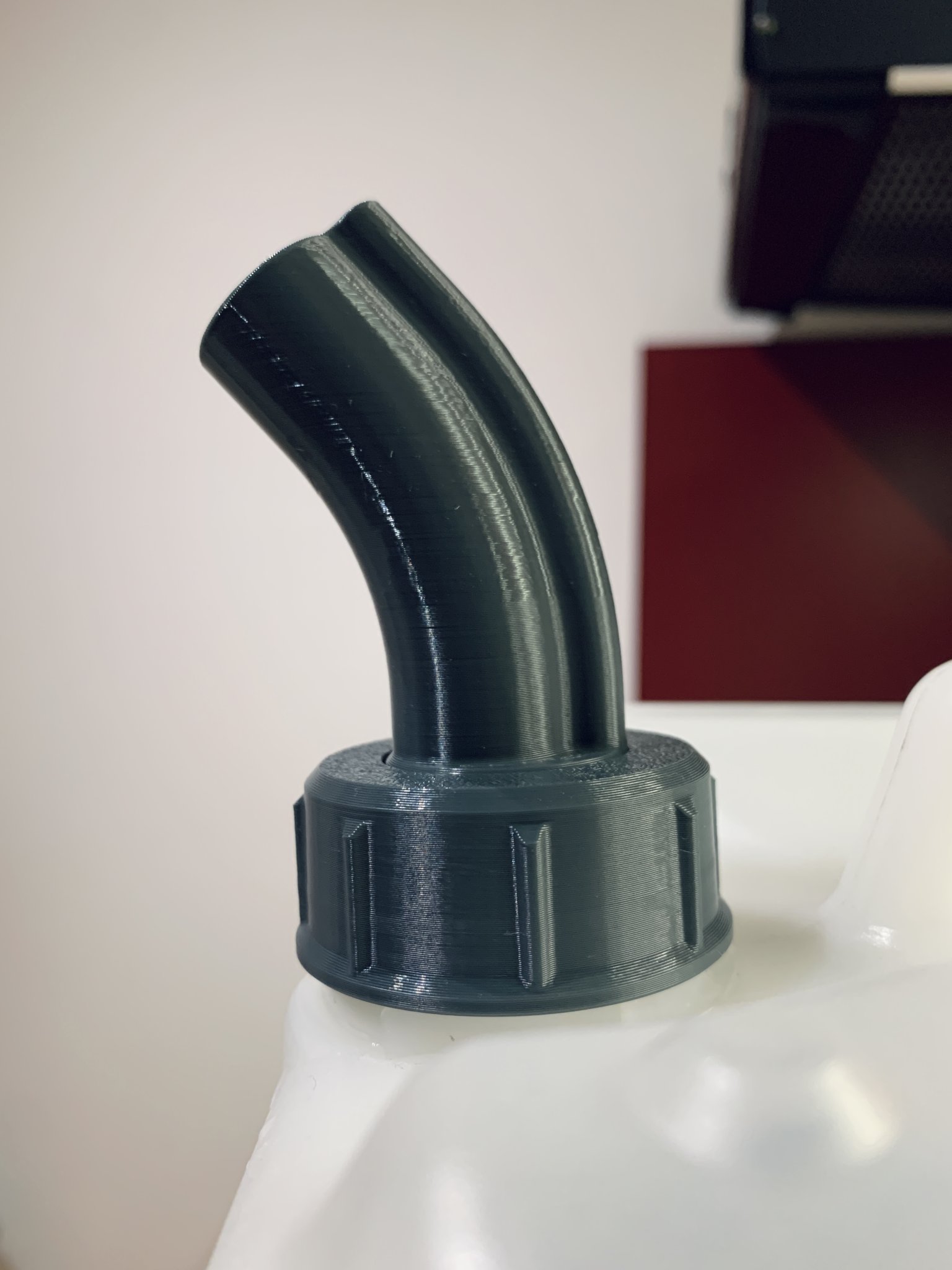 DIN45 canister cap with hole