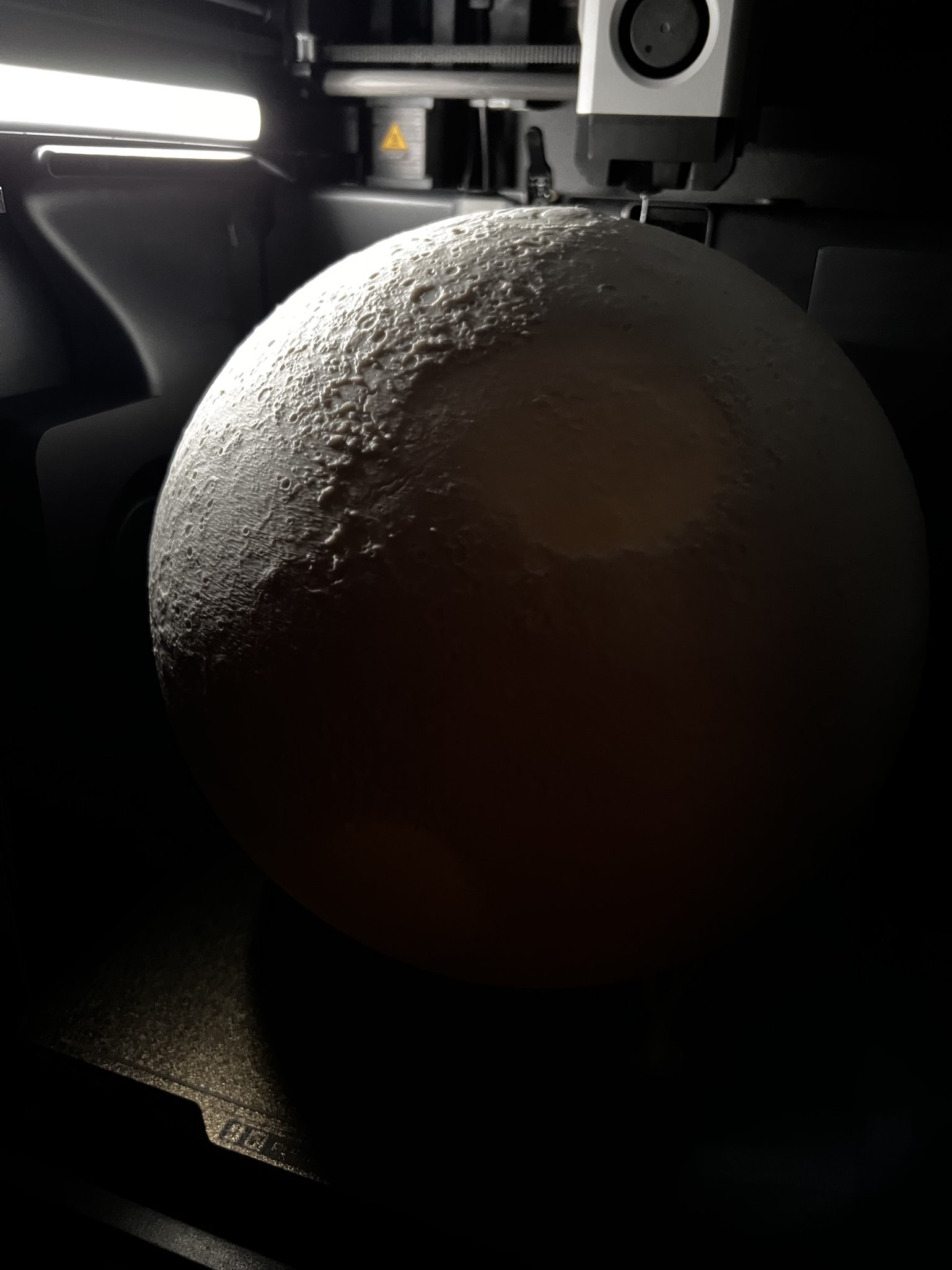 Tiêu đề 250 MM Mars Lithophane - Complete Sphere Tóm tắt Đây là phi