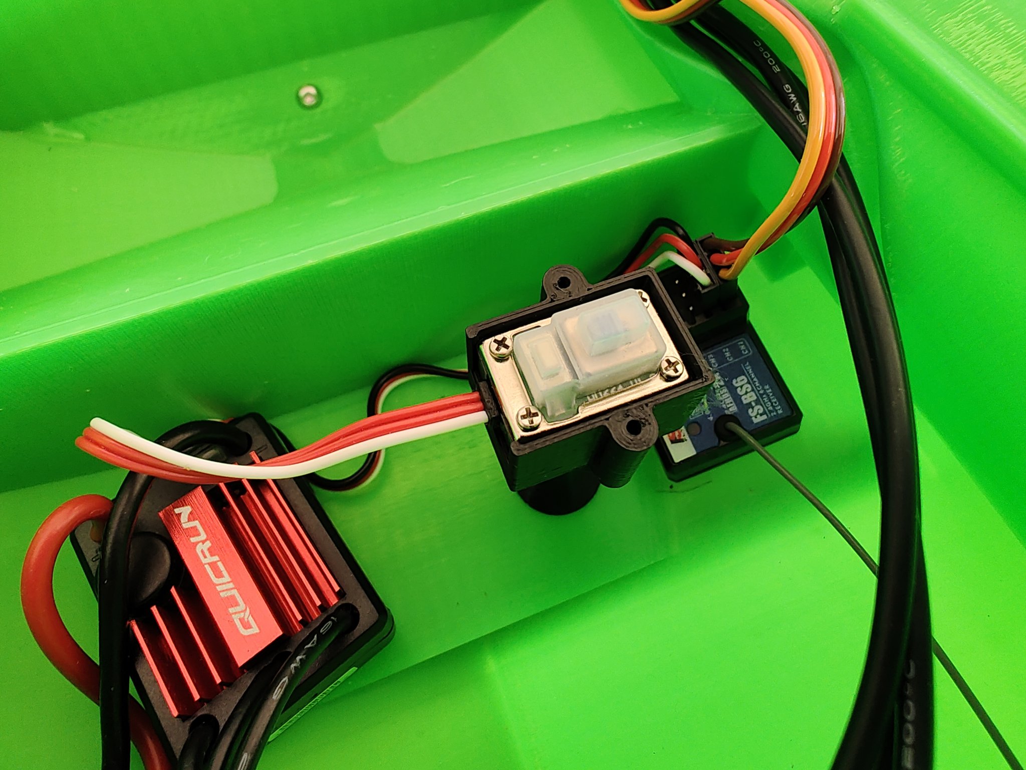 Tiêu đề Giá đỡ công tắc ESC 3Dsets Skippy Boats Tóm tắt Giá đ