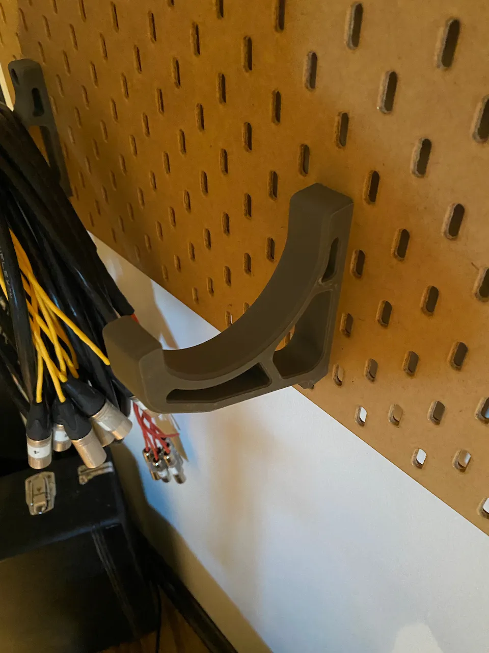 Tiêu đề Móc cáp Ikea Skadis Tóm tắt Đã sửa đổi một chiếc