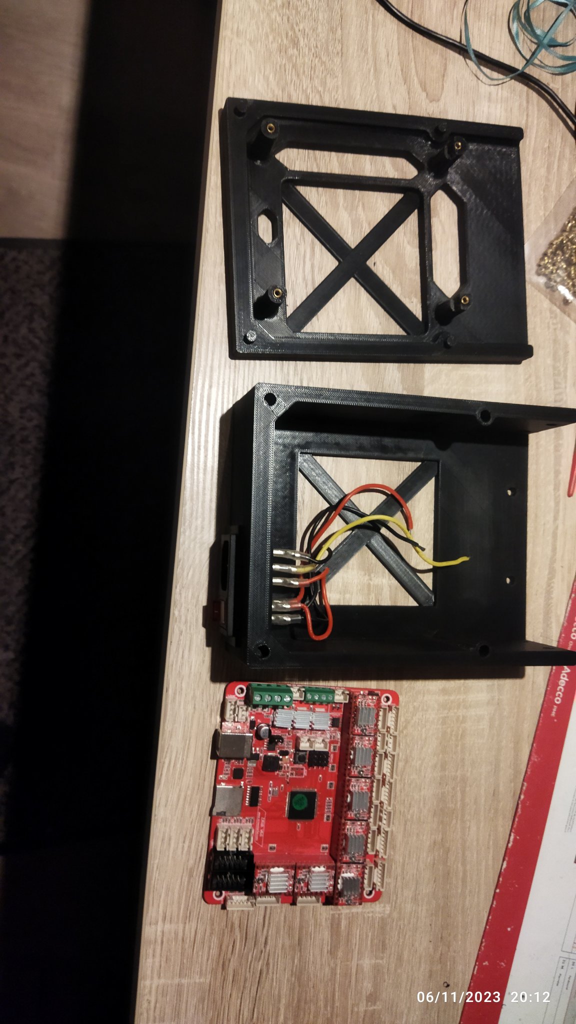 Tiêu đề Case bo mạch chủ cho Zonestar z9m3 Tóm tắt Vỏ bo mạch