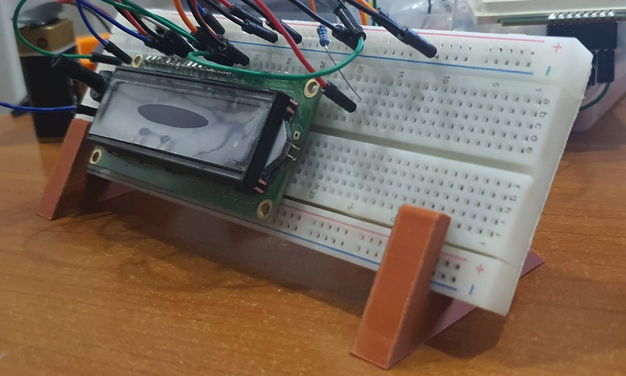 Tiêu đề Giá đỡ bảng bánh mì ở 45 Tóm tắt Một giá đỡ